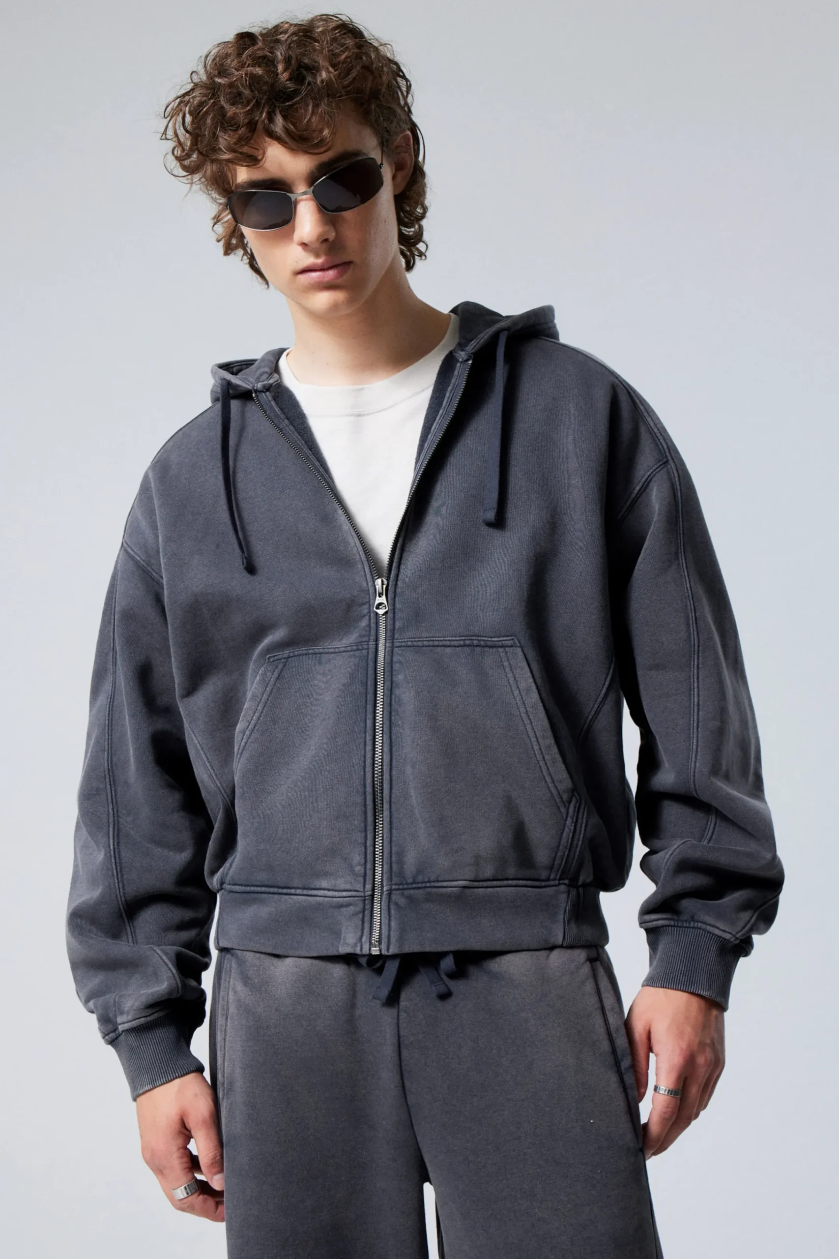 Weekday Hoodies<LEDIG ZIP-HOODIE
