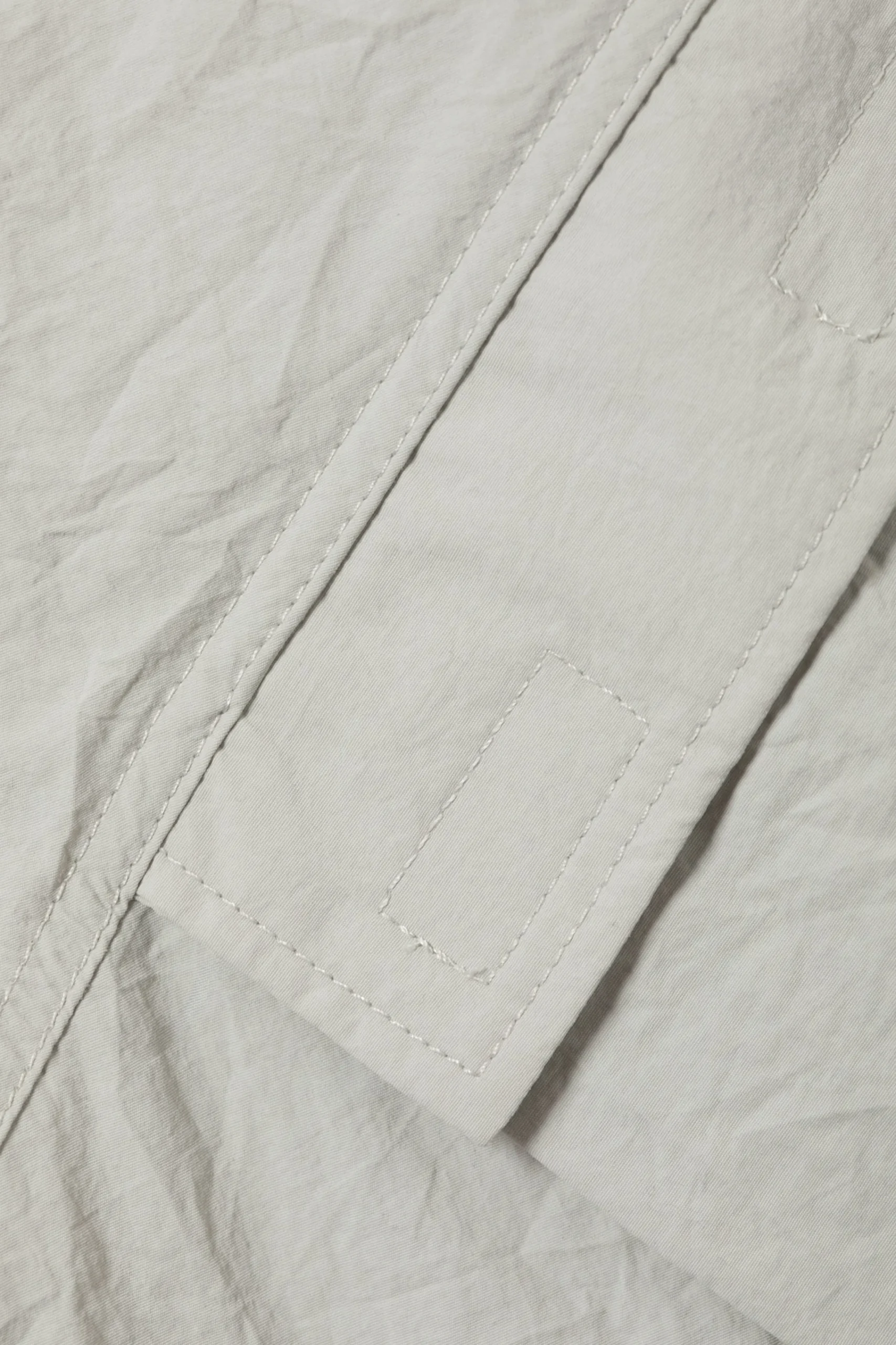 lediga_cargoshorts_med_sneda_fickor_1.webp Weekday Shorts<LEDIGA CARGO-SHORTS MED SNEDA FICKOR