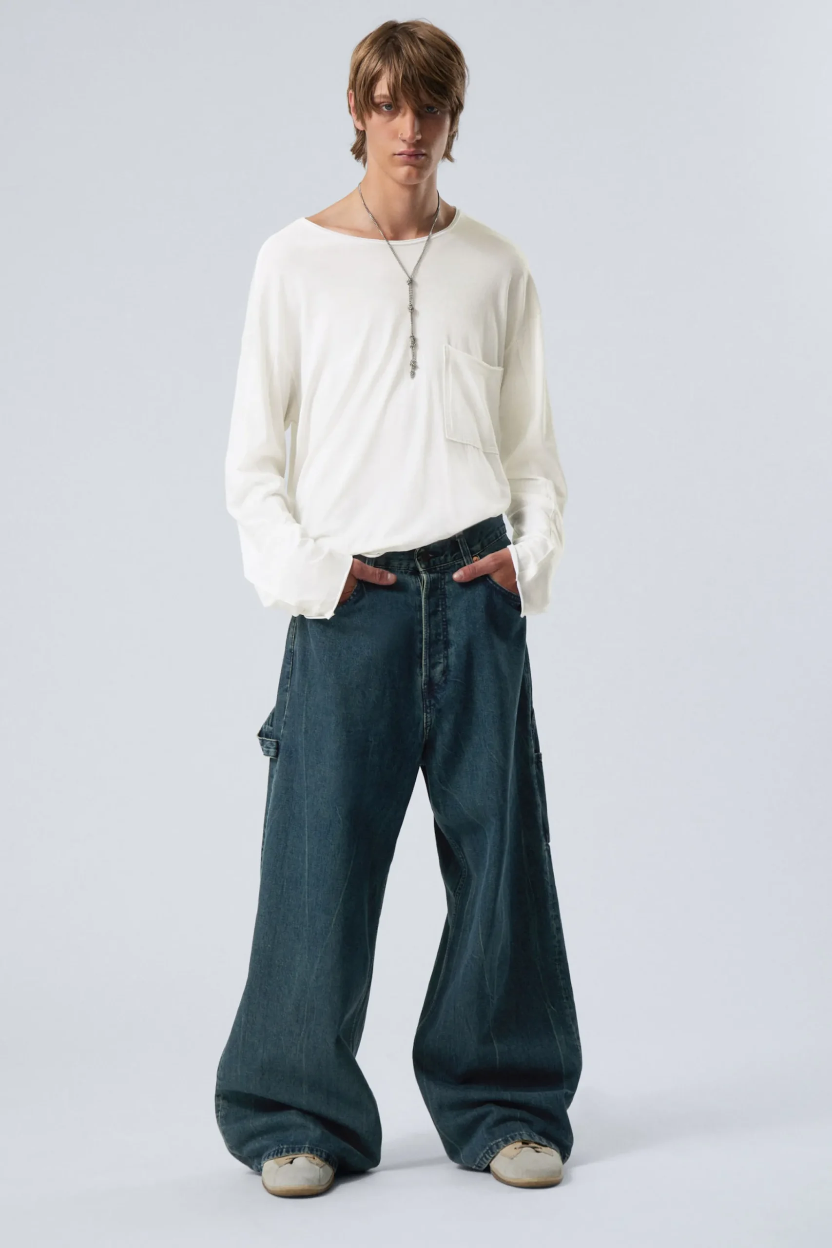 Weekday Jeans<LEDIGA REGULAR WAIST VIDA CARPENTER-JEANS