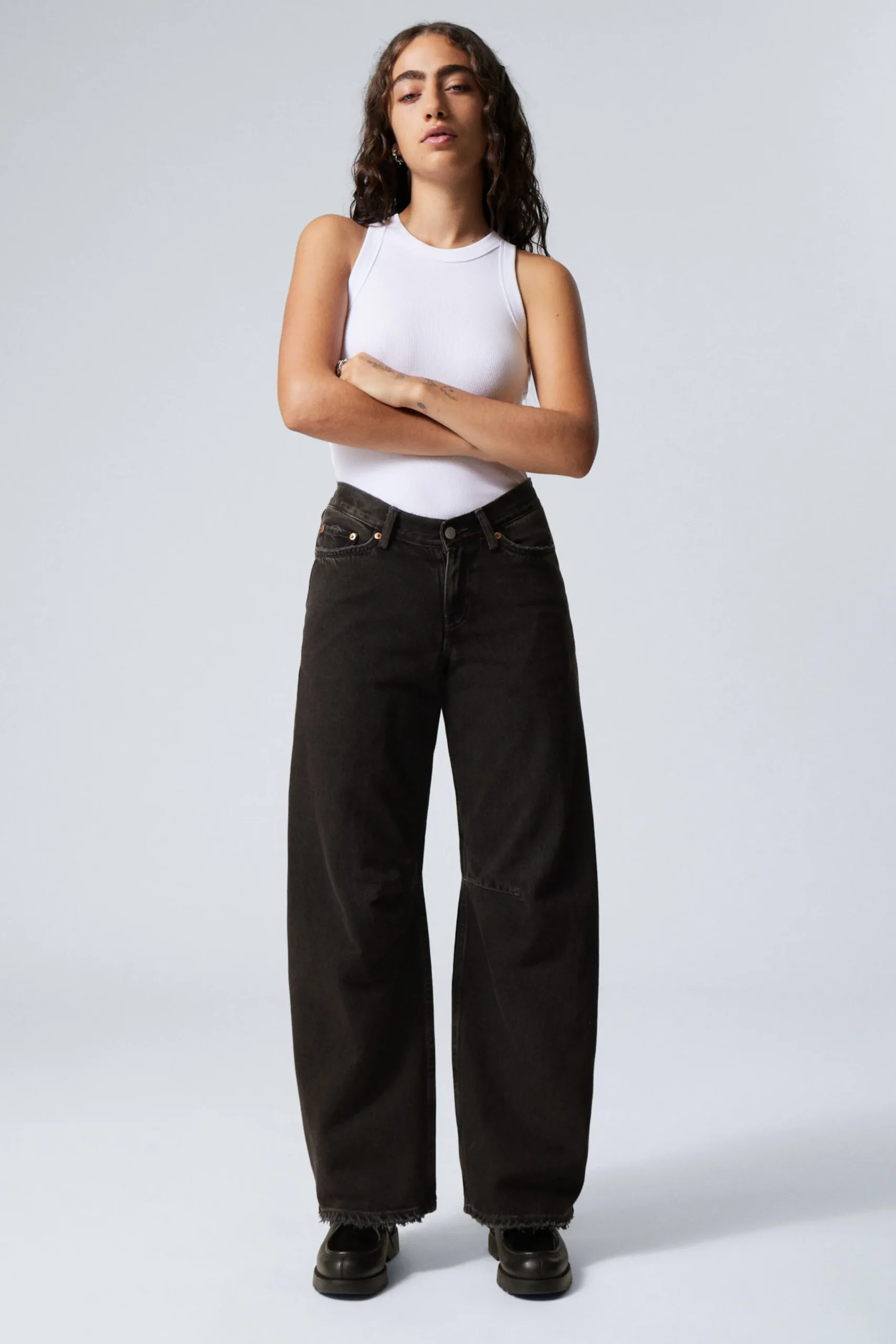 Weekday Jeans<LÅGMIDJADE LEDIGA VIDA JEANS