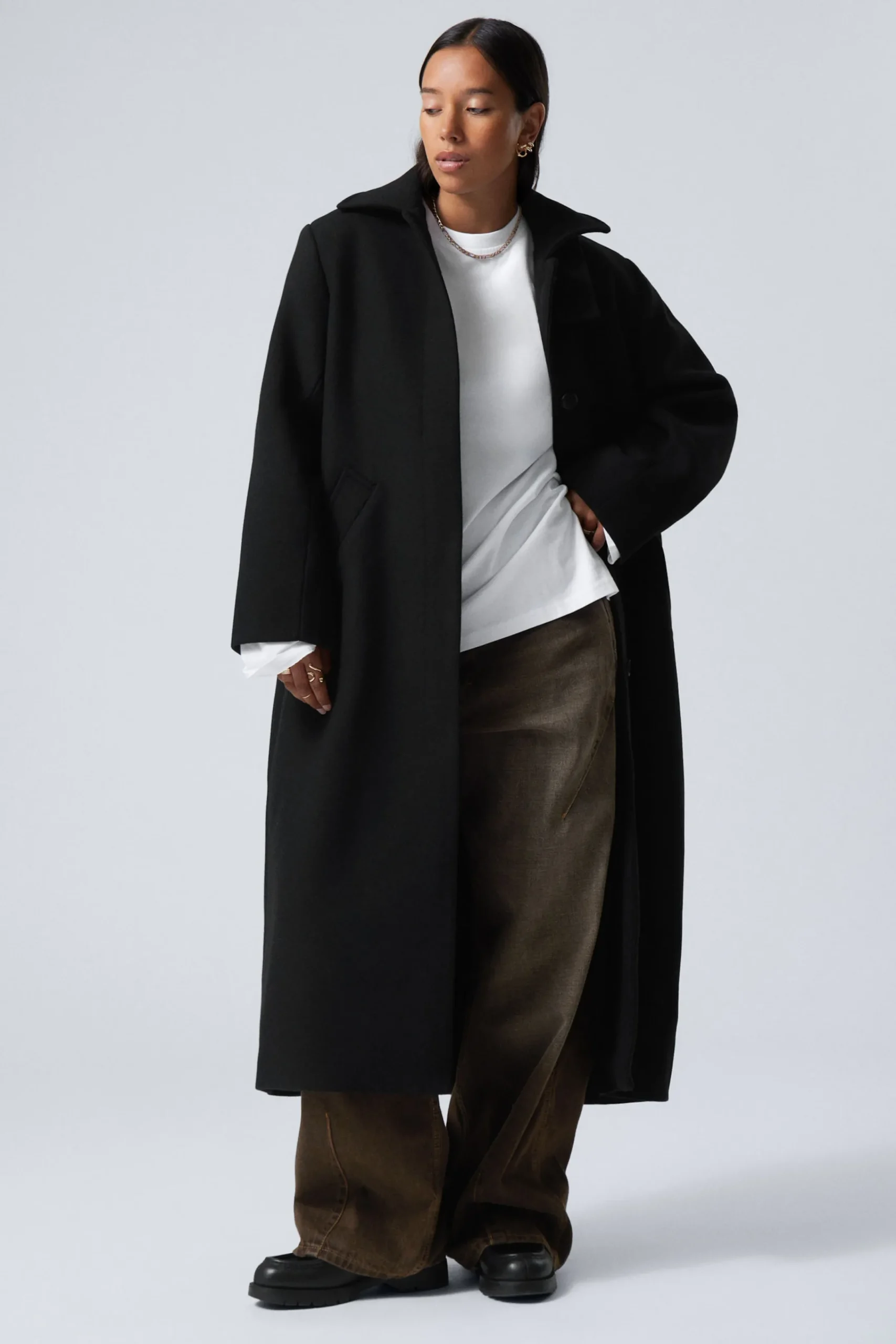 Weekday Jackor & Kappor<LÅNG OVERSIZED KAPPA I ULLBLANDNING