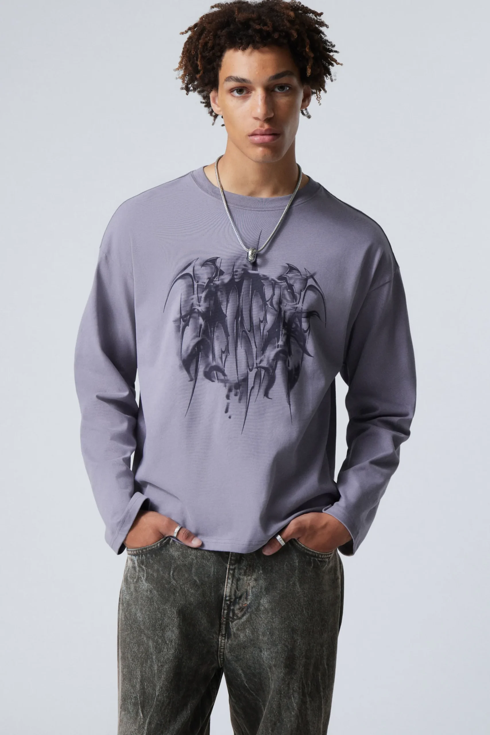 Weekday Graphics | T-Shirtar & Toppar<LÅNGÄRMAD GRAFISK T-SHIRT