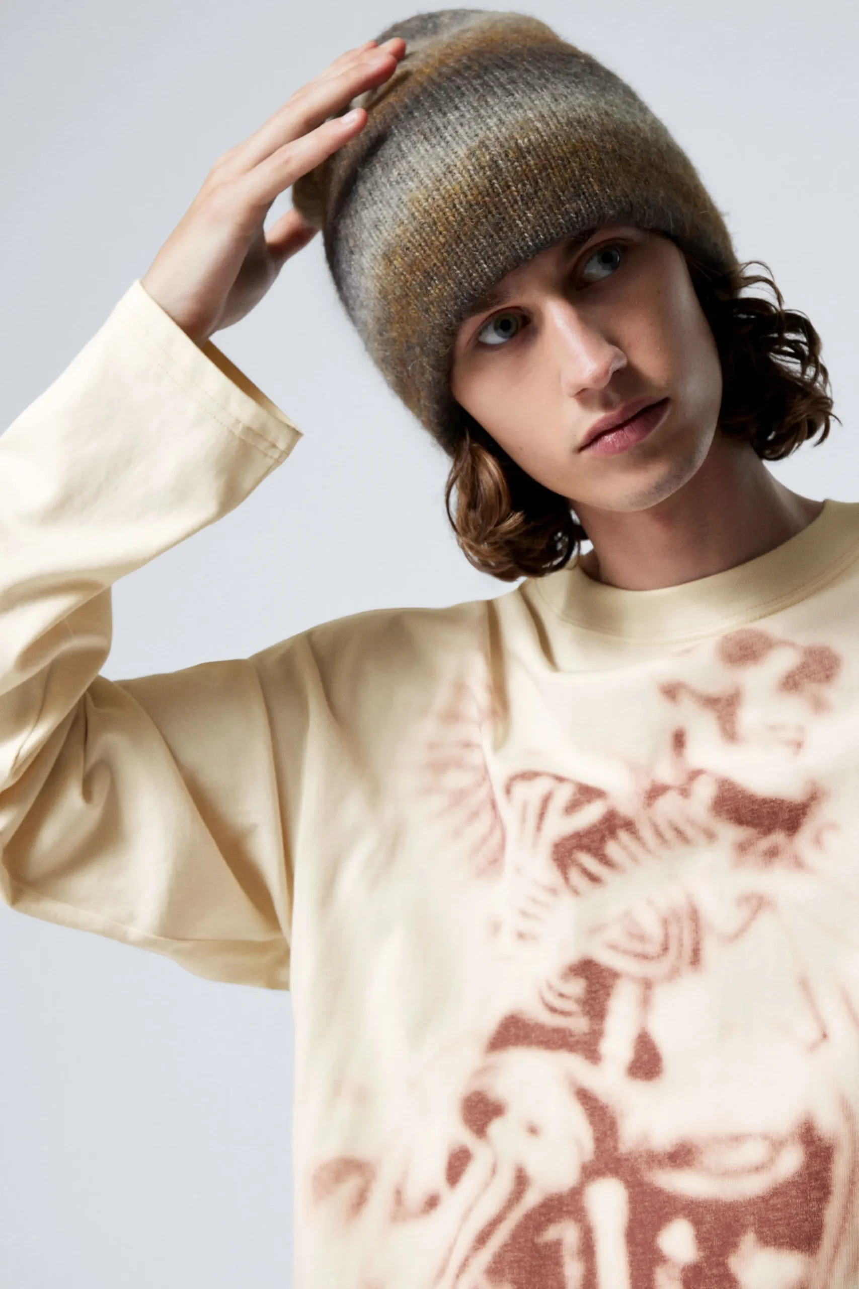 Weekday Graphics<LÅNGÄRMAD GRAFISK T-SHIRT