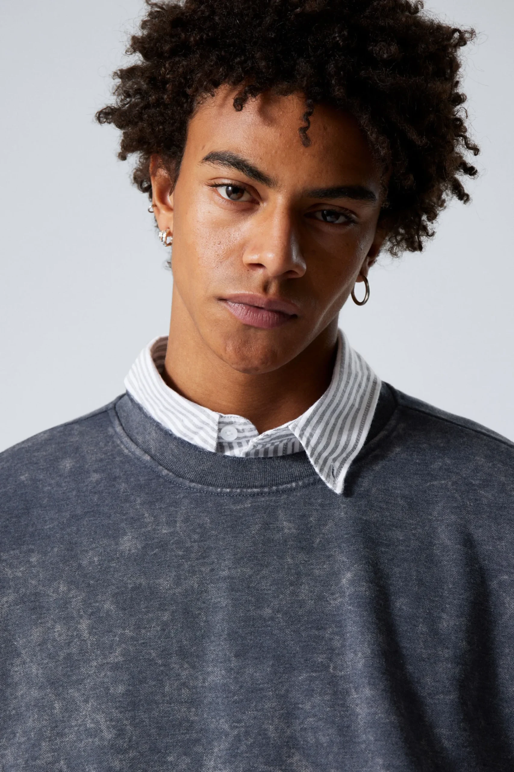 Weekday Sweatshirts<LÅNGÄRMAD OVERSIZED SLOUCHY SWEATSHIRT