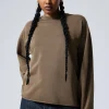 Weekday Toppar<LÅNGÄRMAD OVERSIZED TRÖJA I BOMULL