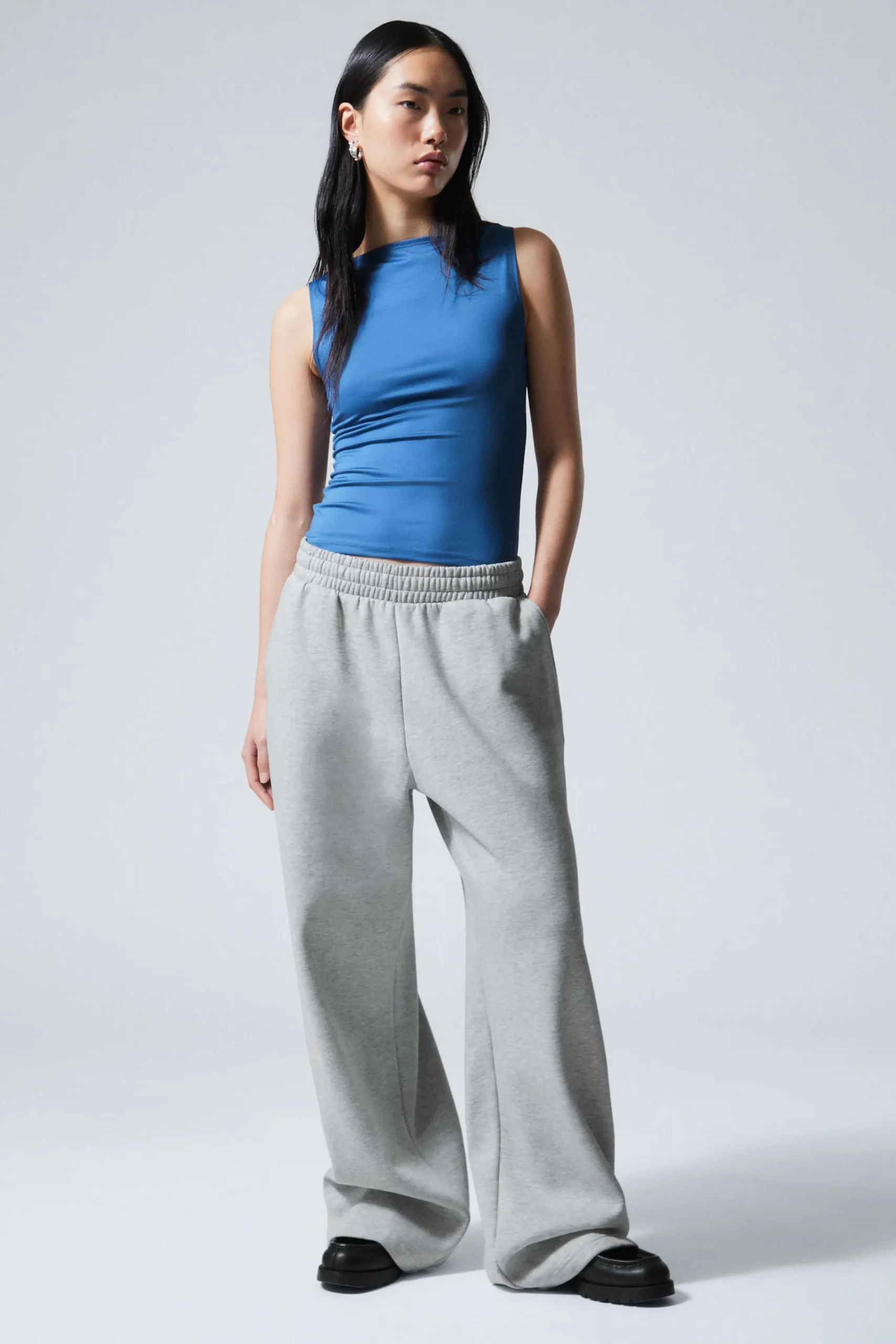 Weekday Byxor | Basplagg<LOOSE LONG HEAVYWEIGHT SWEATPANTS