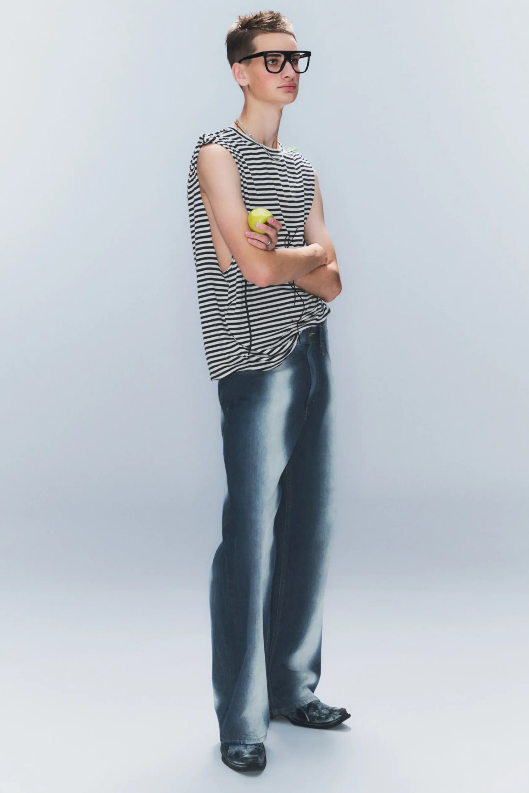 Weekday Jeans<LOOSER REGULAR WAIST LOOSE STRAIGHT JEANS
