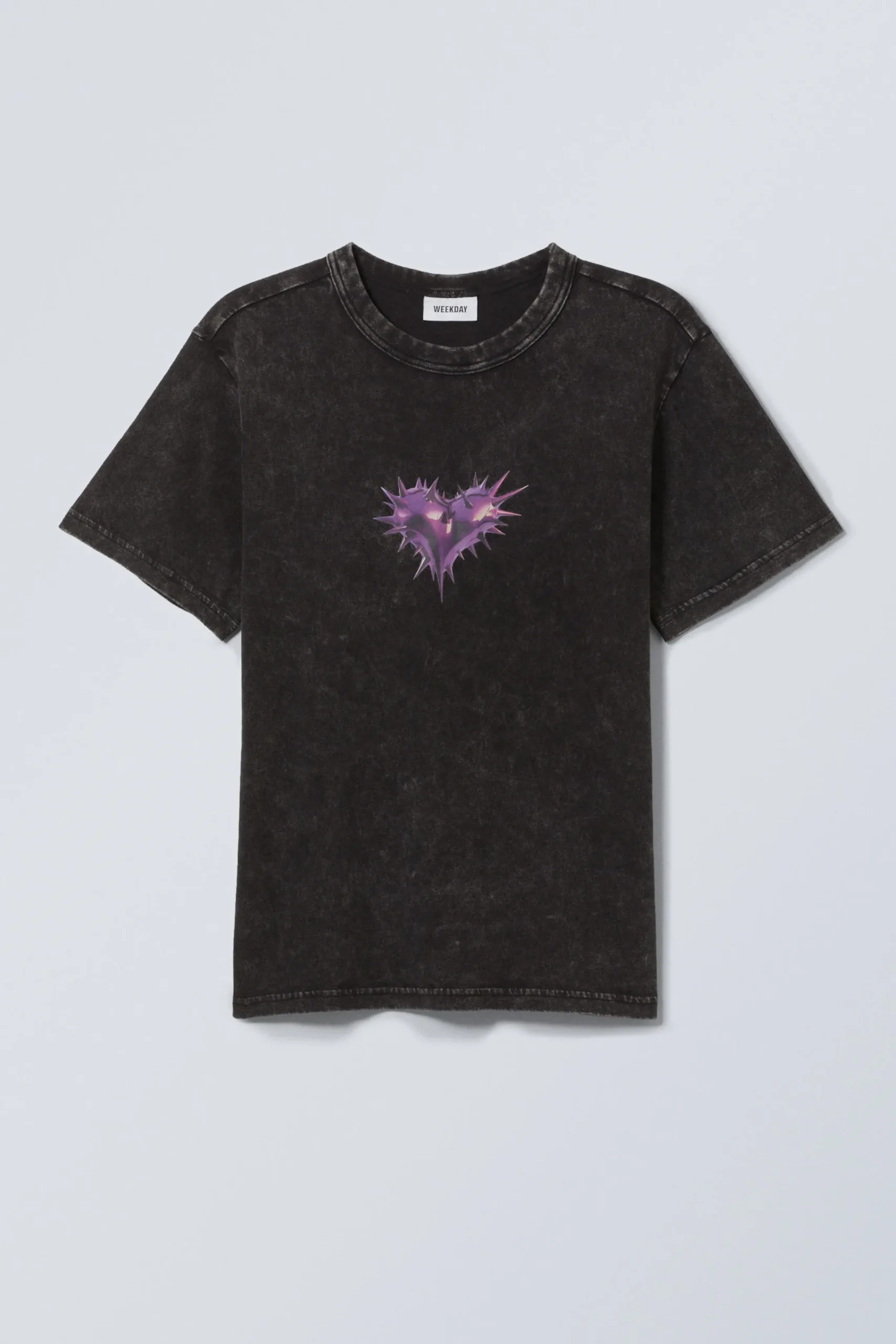 Weekday Graphics | T-Shirtar & Toppar<LÄTT BOXIG GRAFISK T-SHIRT