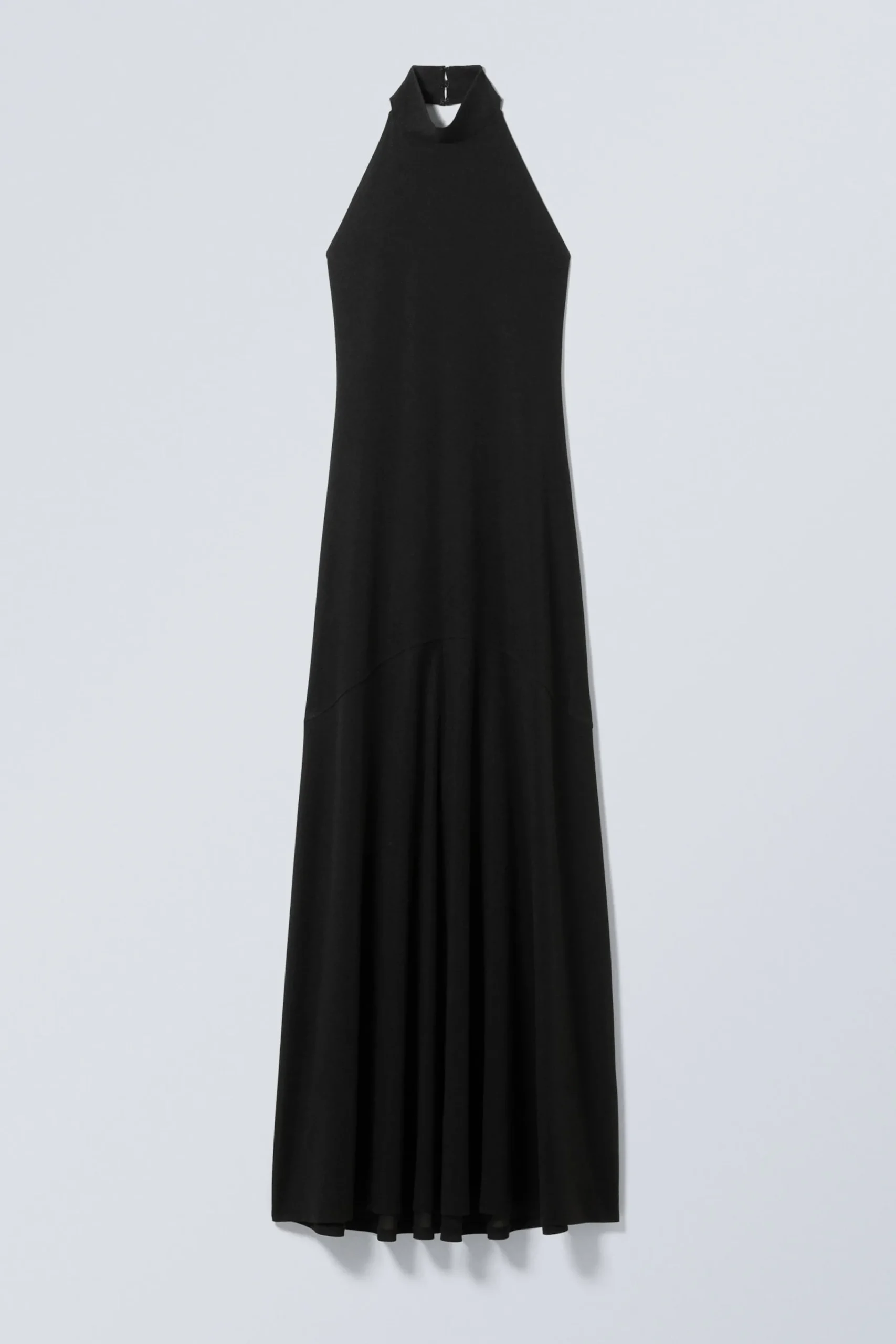 maxi_halterklnning_med_ppen_rygg_0.webp Weekday Klänningar<MAXI HALTER-KLÄNNING MED ÖPPEN RYGG
