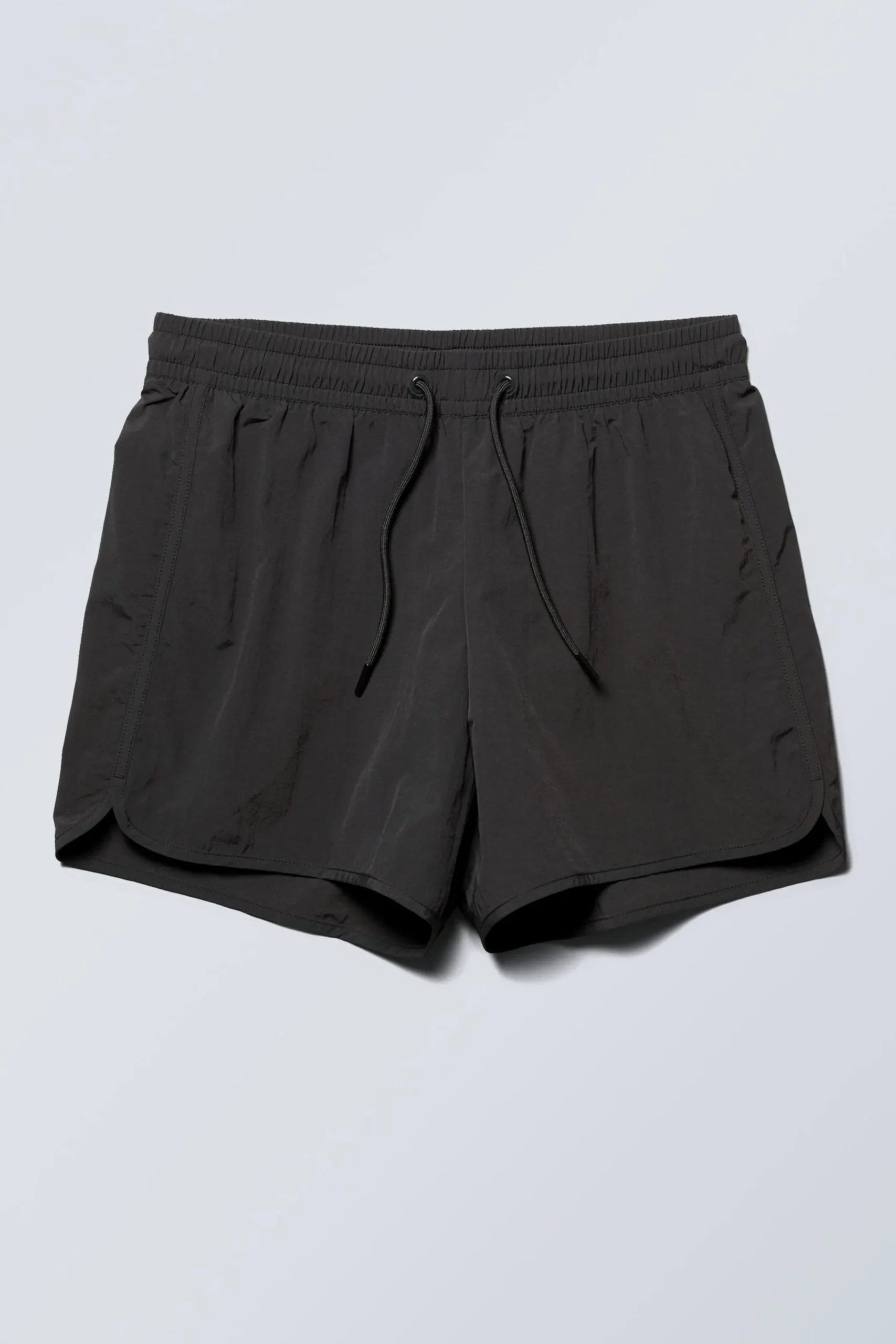 Weekday Badkläder<MEDELLÅNGA STRUKTURERADE BADSHORTS