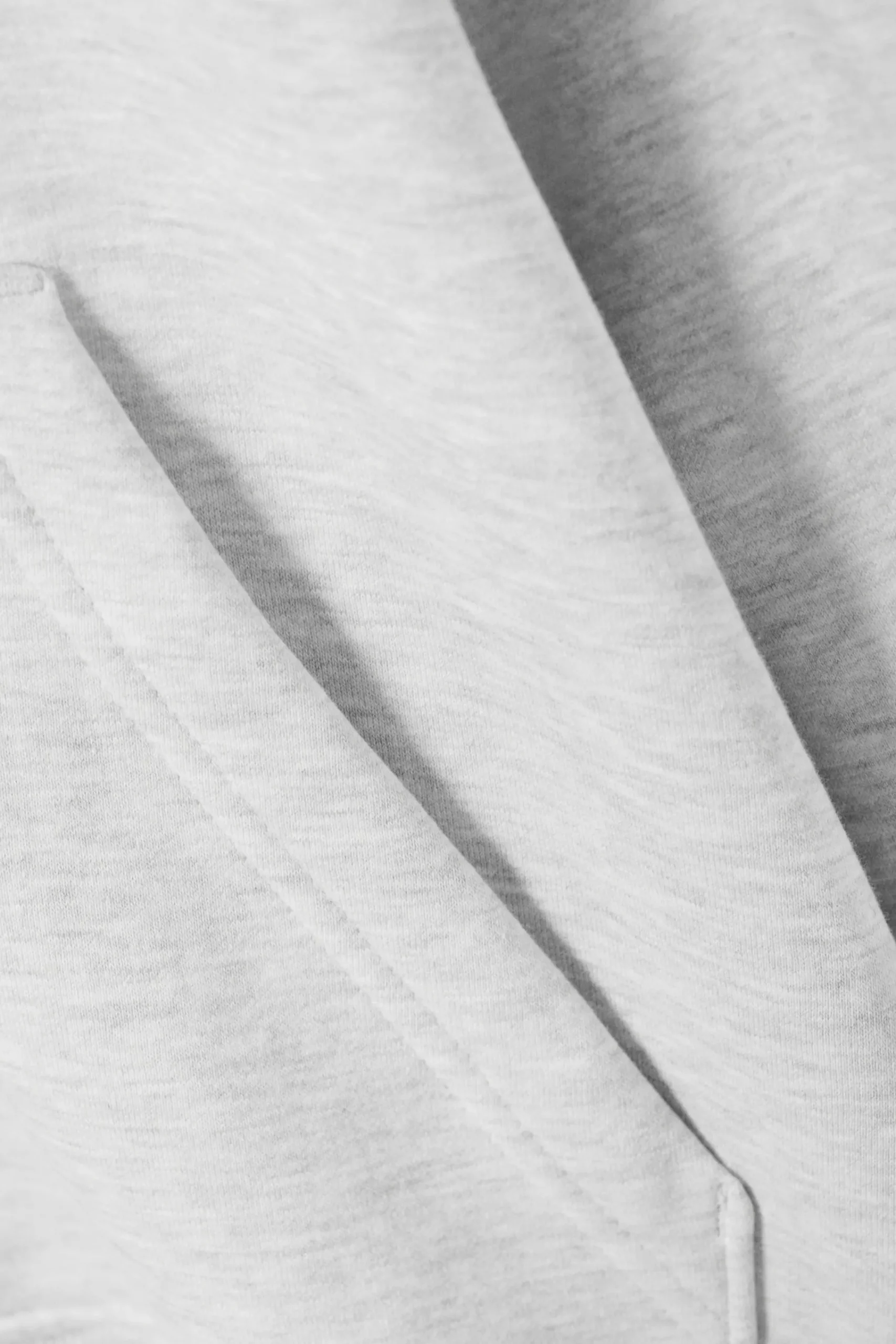 medeltjock_boxig_hoodie_med_dragkedja_och_ls_passform_4.webp Weekday Hoodies | Basplagg<MEDELTJOCK BOXIG HOODIE MED DRAGKEDJA OCH LÖS PASSFORM