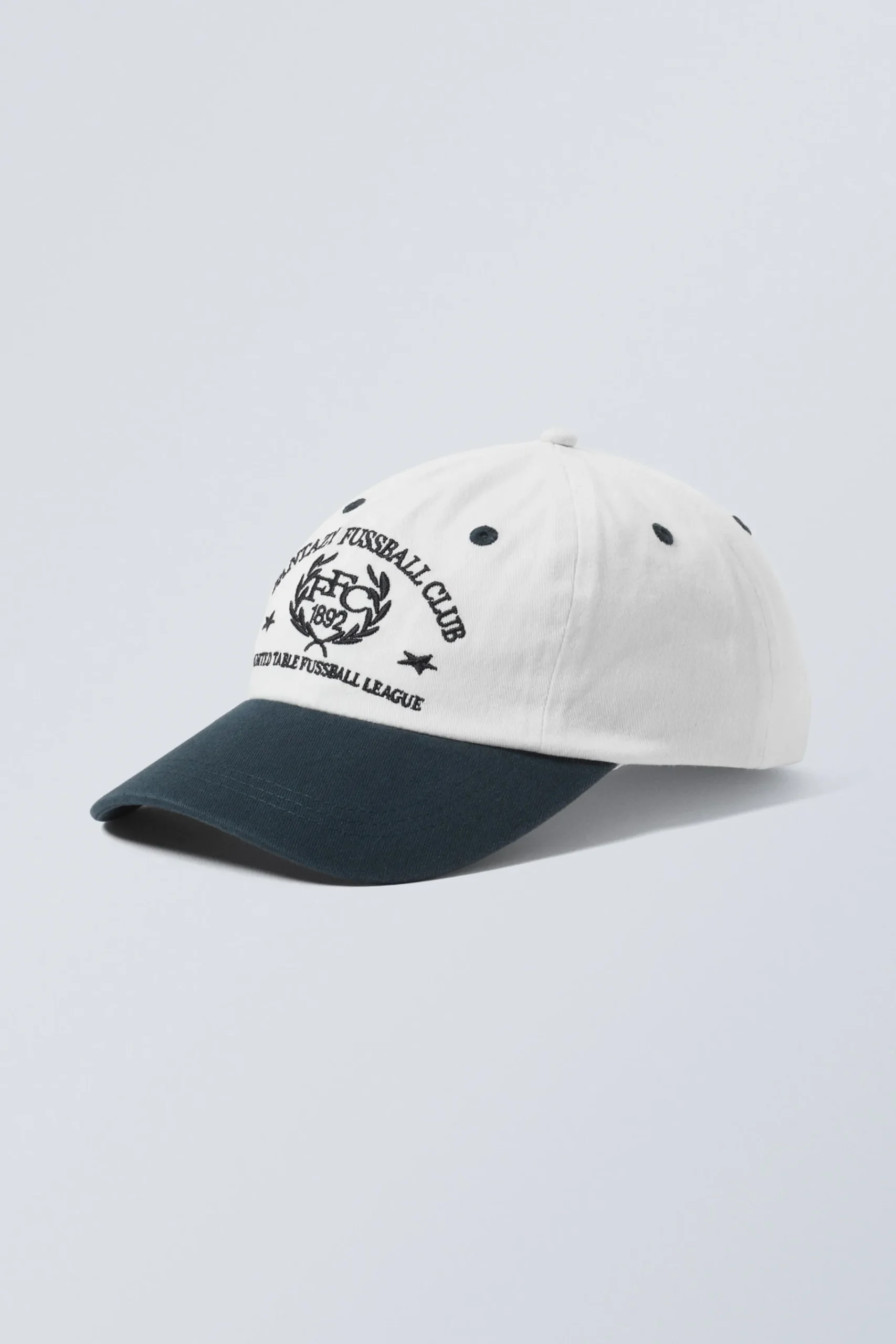Weekday Mössor | Graphics<MERCH KEPS