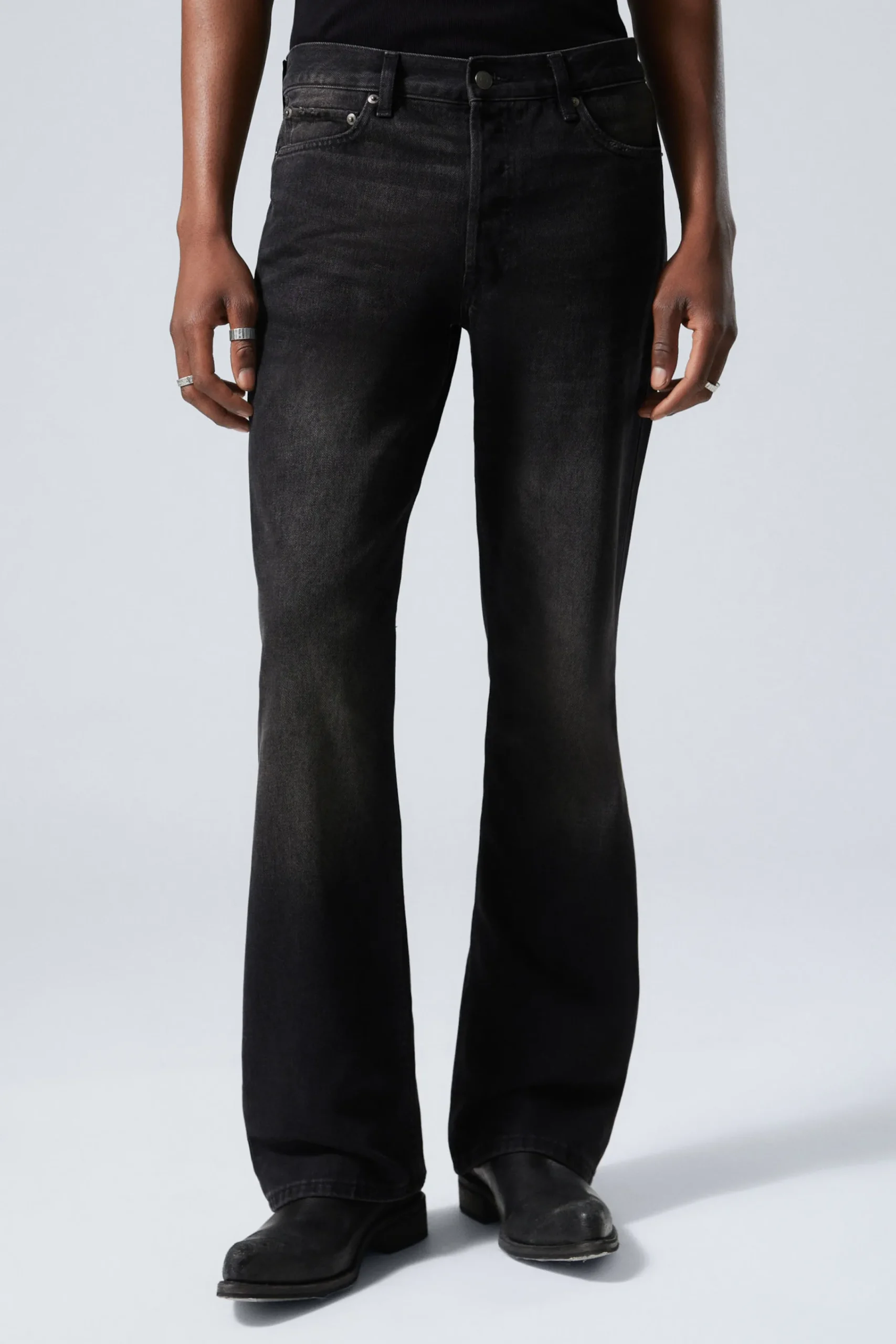Weekday Jeans<MOTION SMALA BOOTCUT-JEANS