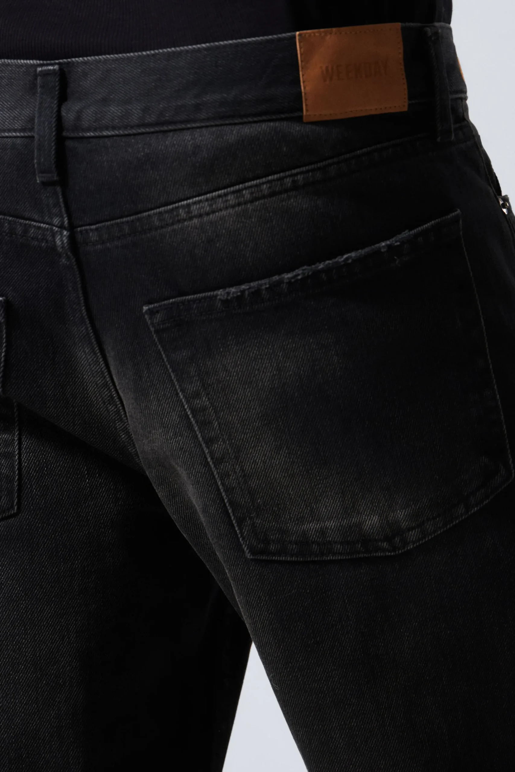 motion_smala_bootcutjeans_4-1.webp Weekday Jeans<MOTION SMALA BOOTCUT-JEANS