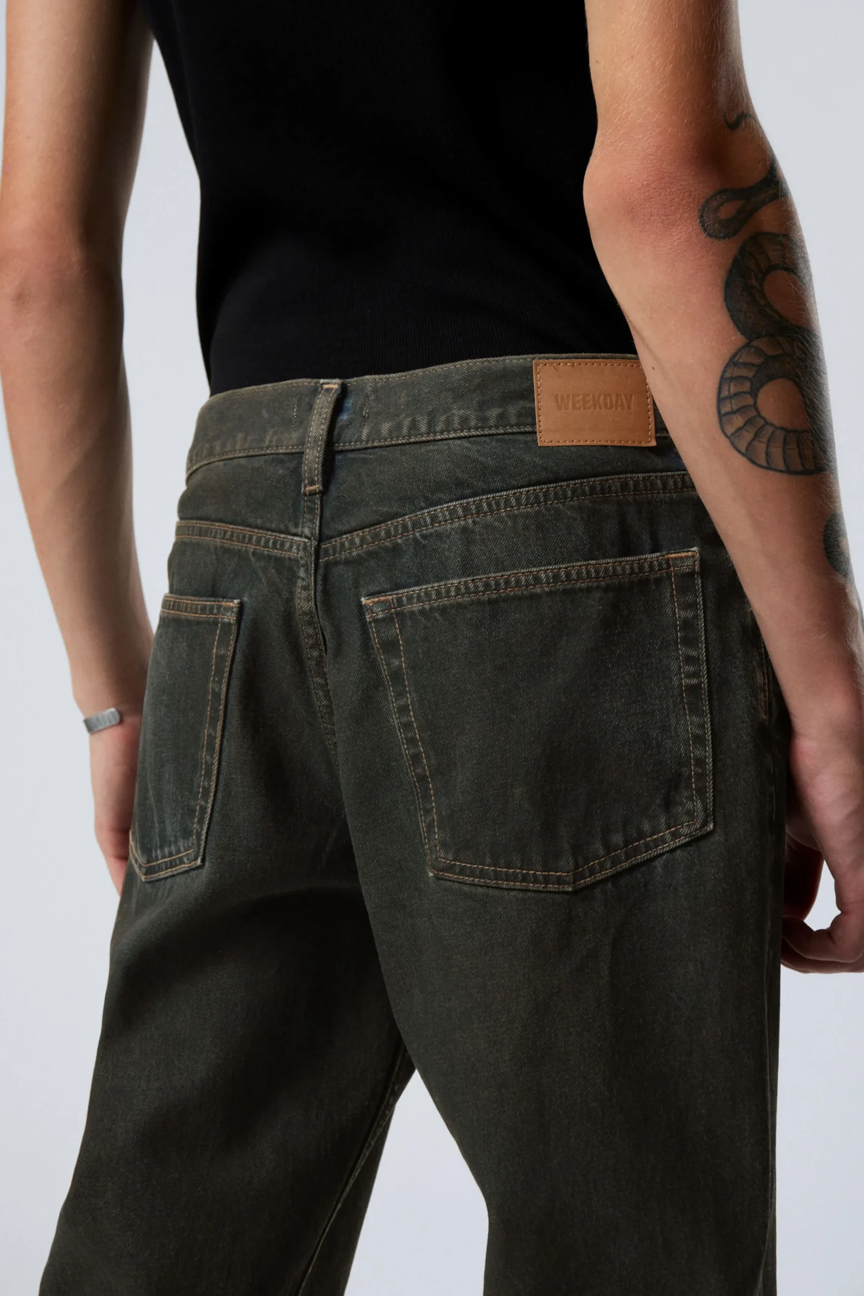 motion_smala_bootcutjeans_4.webp Weekday Jeans<MOTION SMALA BOOTCUT-JEANS