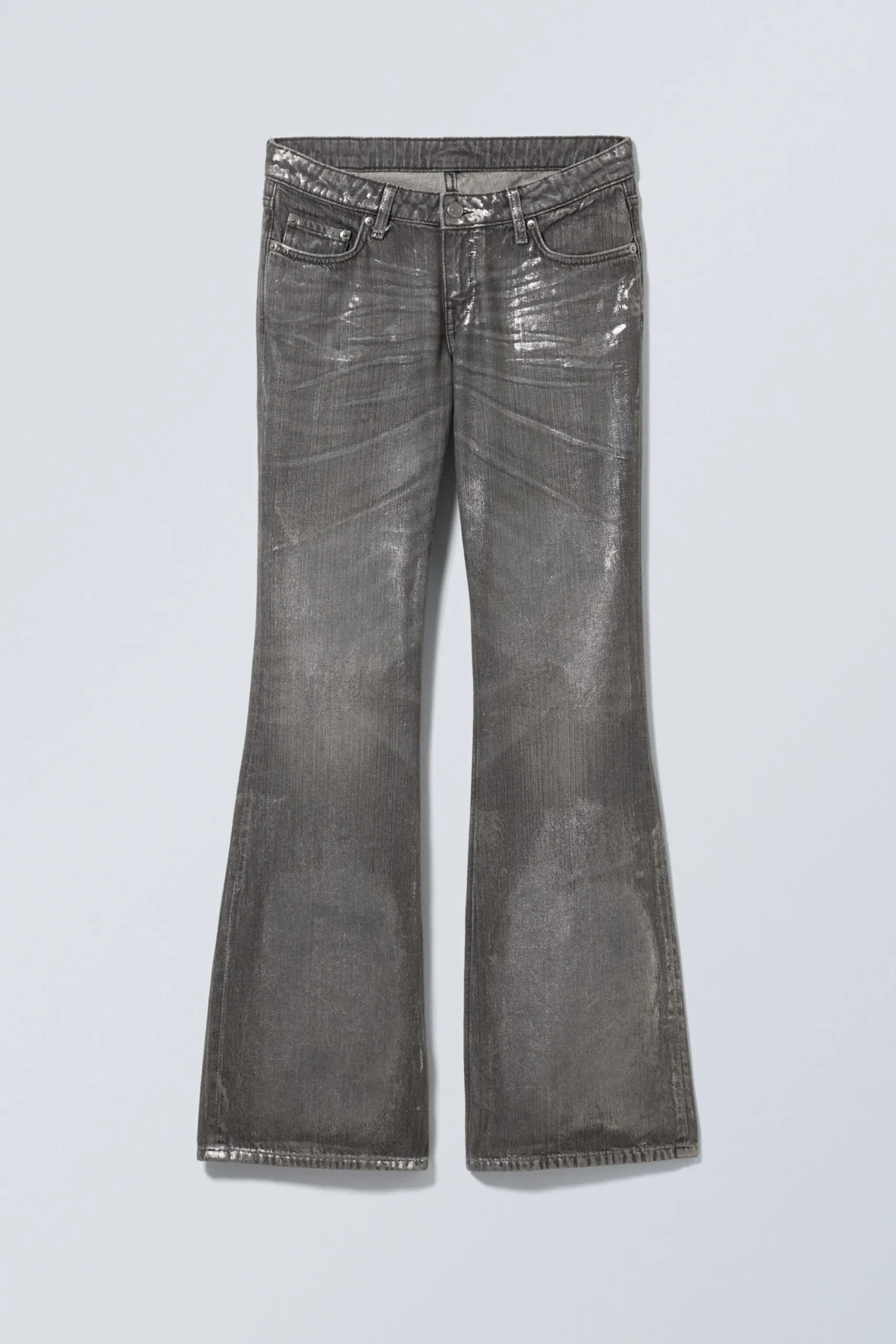 nova_foil_low_slim_bootcut_jeans_2.webp Weekday Jeans<NOVA FOIL LOW SLIM BOOTCUT JEANS