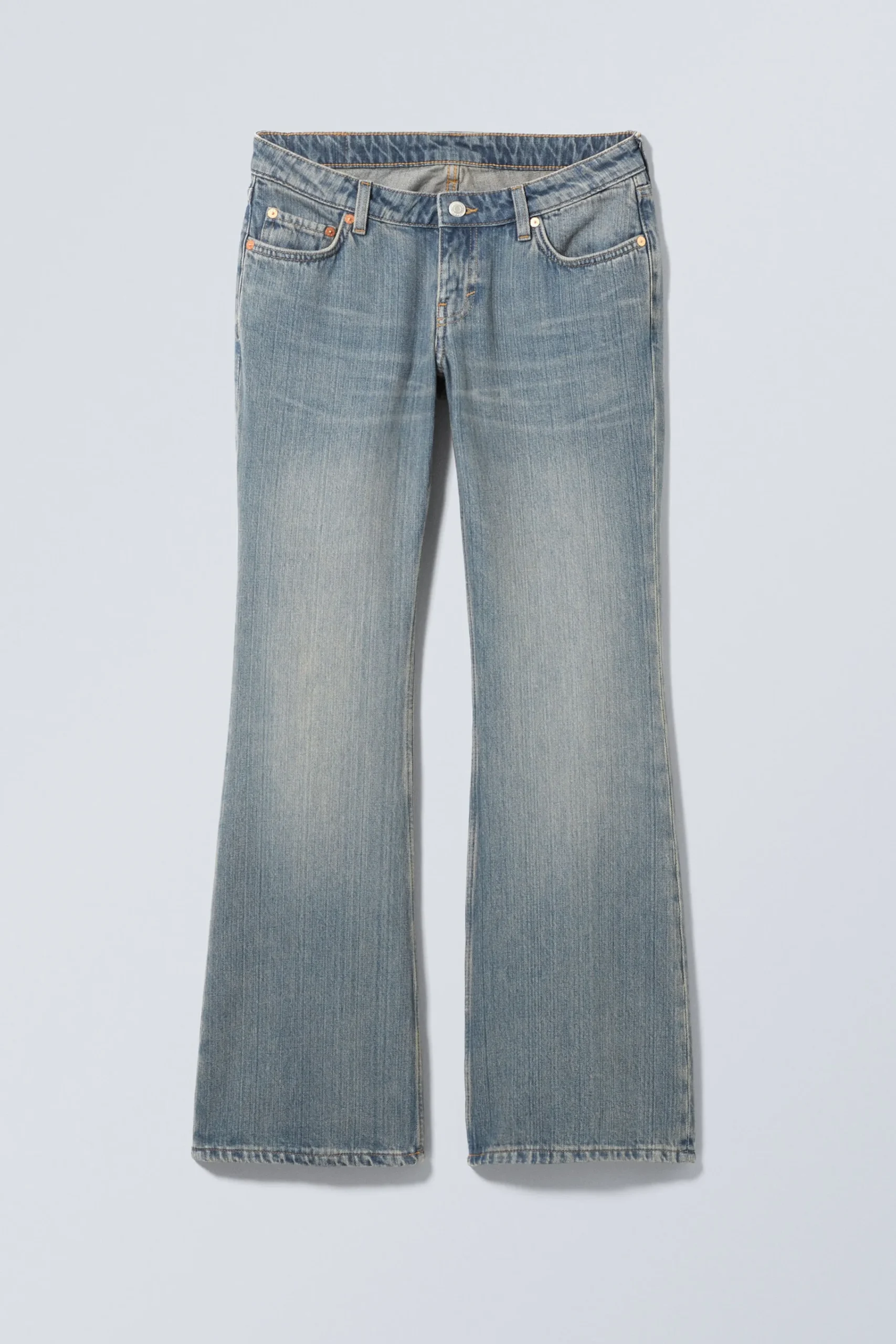 Weekday Jeans<NOVA LOW WAIST SLIM BOOTCUT LEG JEANS
