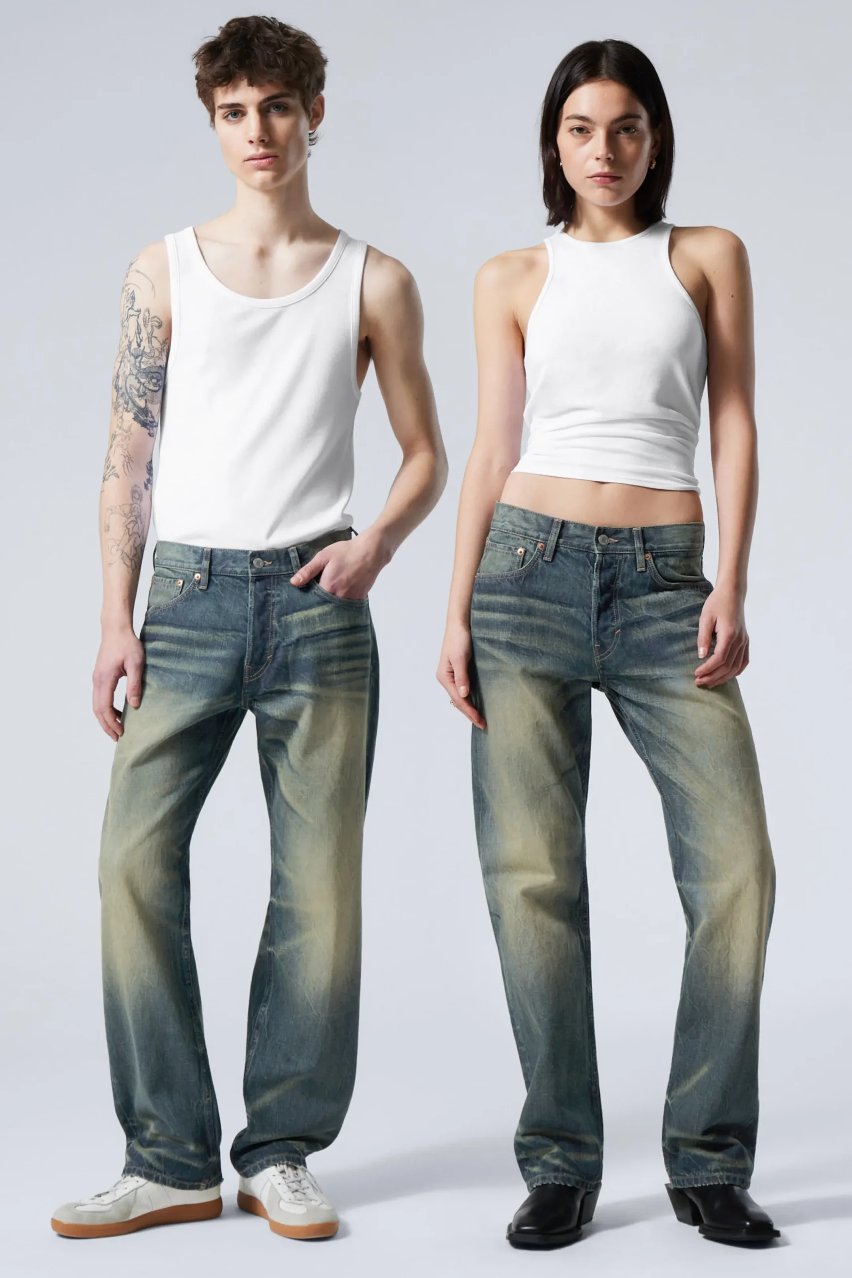 Weekday Jeans<ORBIT MID WAIST REGULAR STRAIGHT LEG JEANS