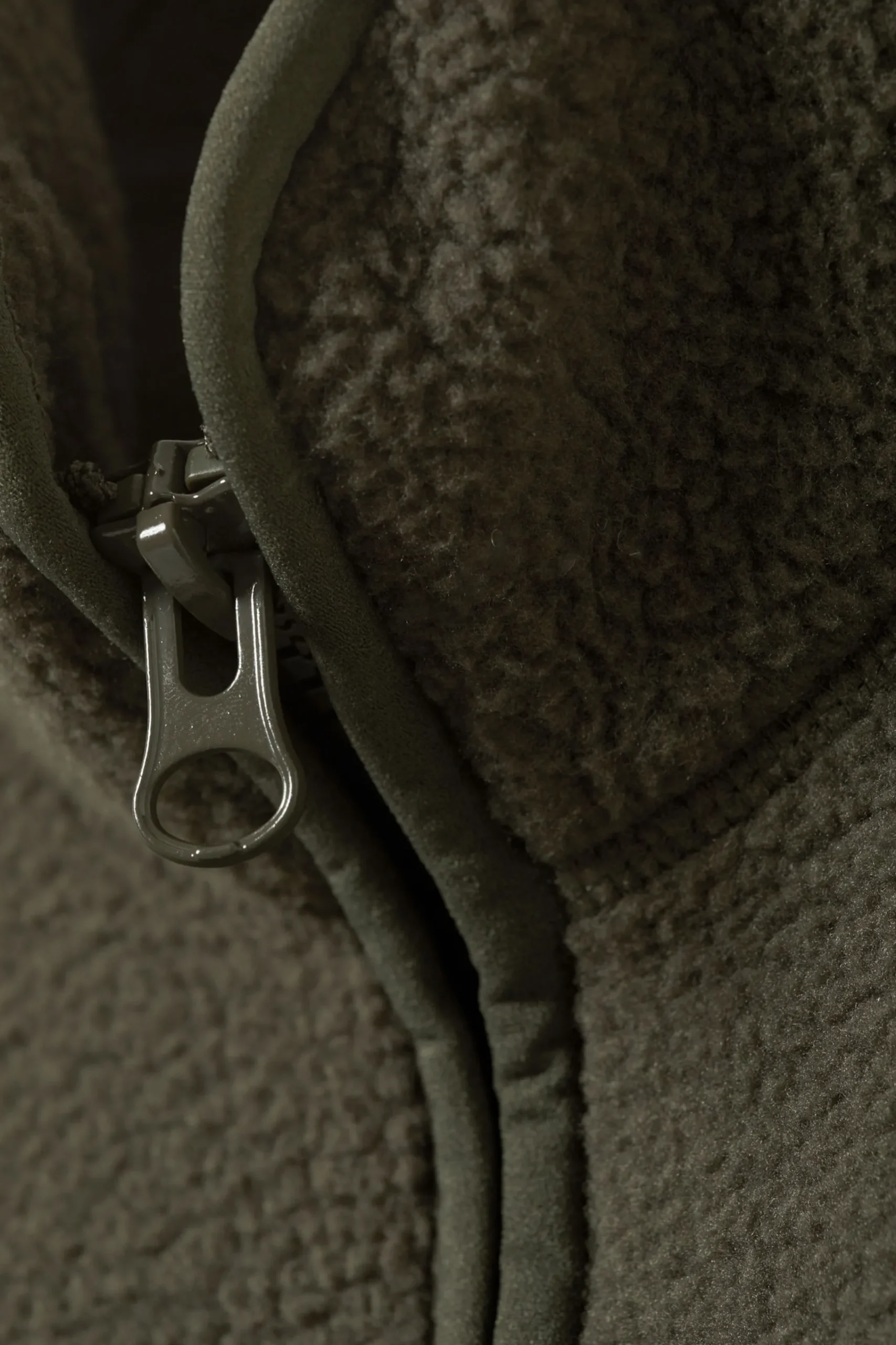 oversized_fleecetrja_med_halv_dragkedja_4.webp Weekday Sweatshirts<OVERSIZED FLEECE-TRÖJA MED HALV DRAGKEDJA