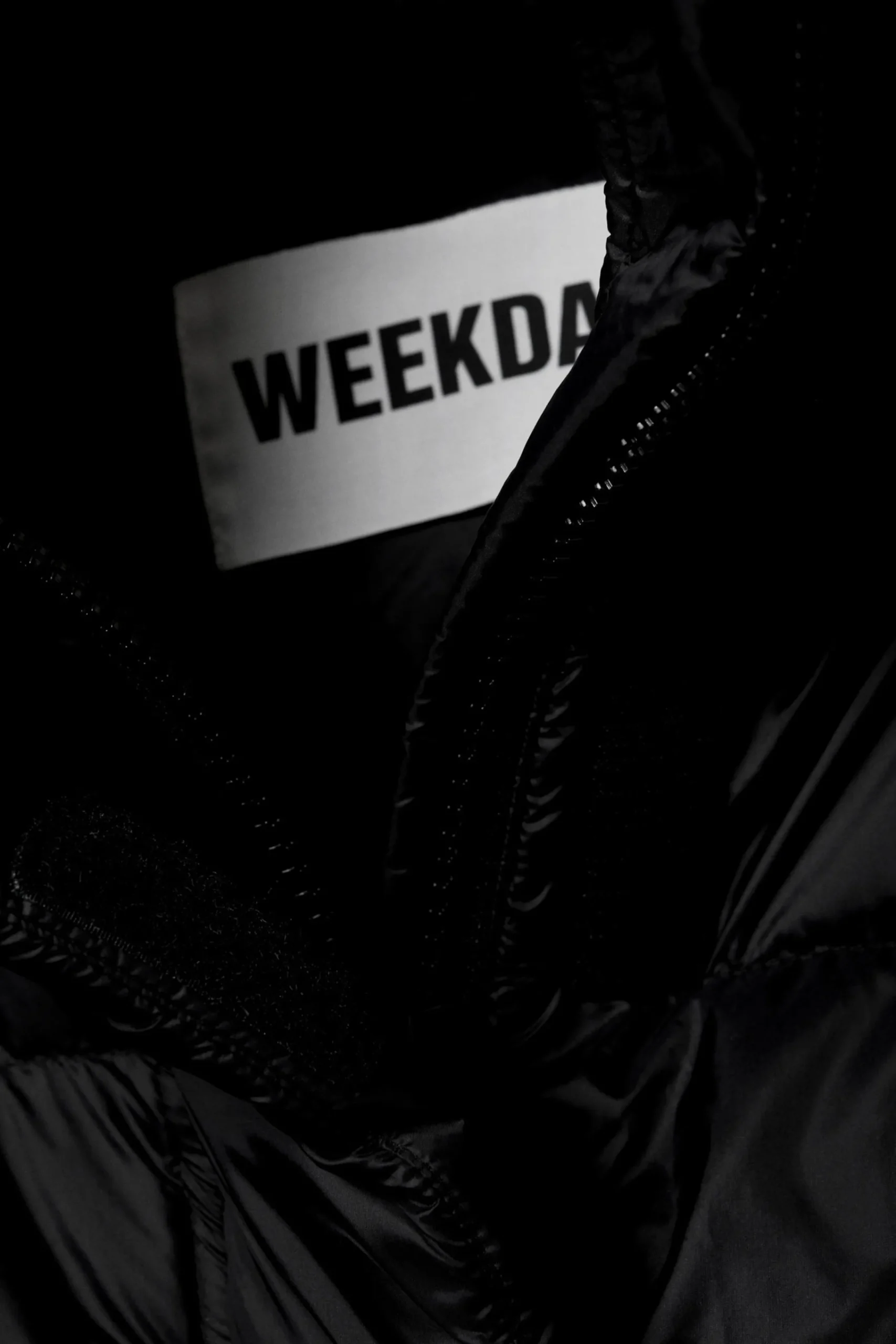 oversized_pufferjacka_med_tervunnet_dun_5.webp Weekday Jackor & Kappor<OVERSIZED PUFFERJACKA MED ÅTERVUNNET DUN