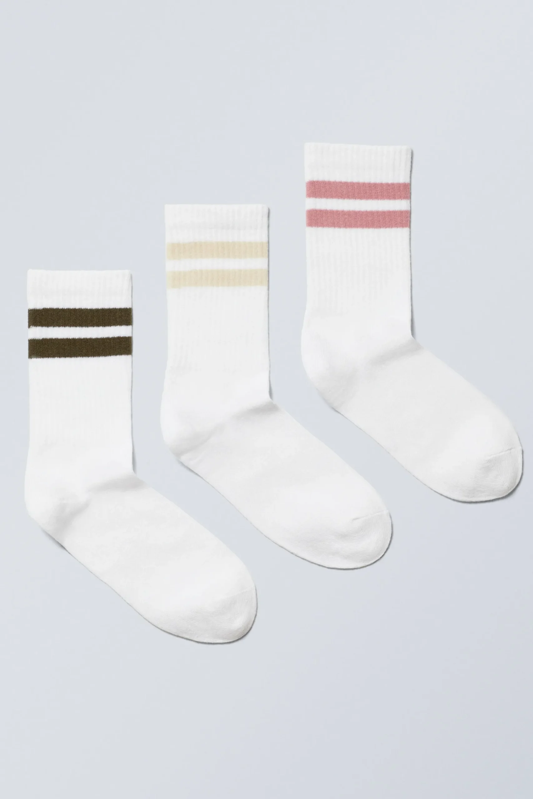 Weekday Strumpor<3-PACK RANDIGA RIBBADE STRUMPOR