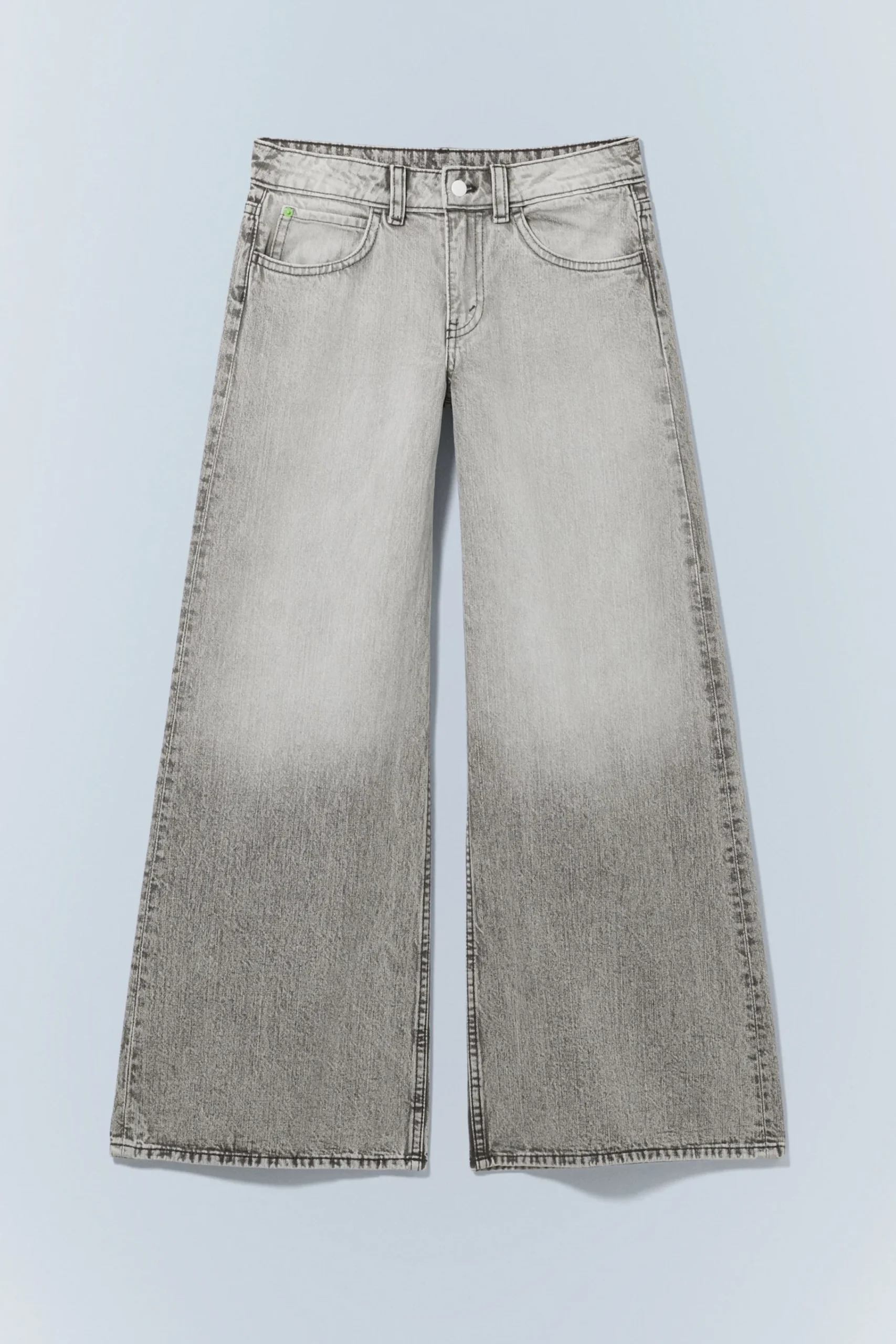 poser_regular_waist_loose_wide_jeans_2-4.webp Weekday Jeans<POSER REGULAR WAIST LOOSE WIDE JEANS