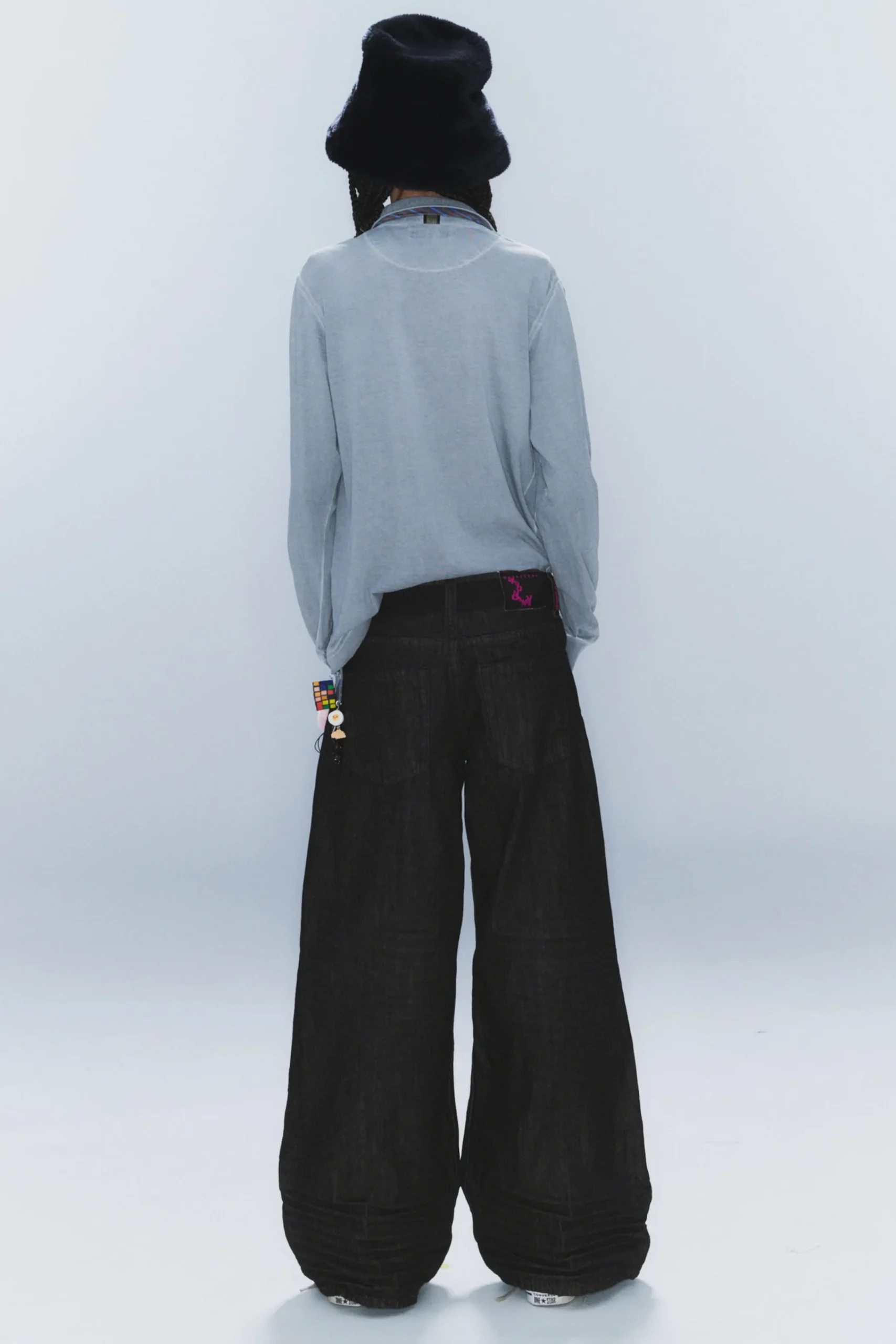 poser_regular_waist_loose_wide_jeans_3-1.webp Weekday Jeans<POSER REGULAR WAIST LOOSE WIDE JEANS