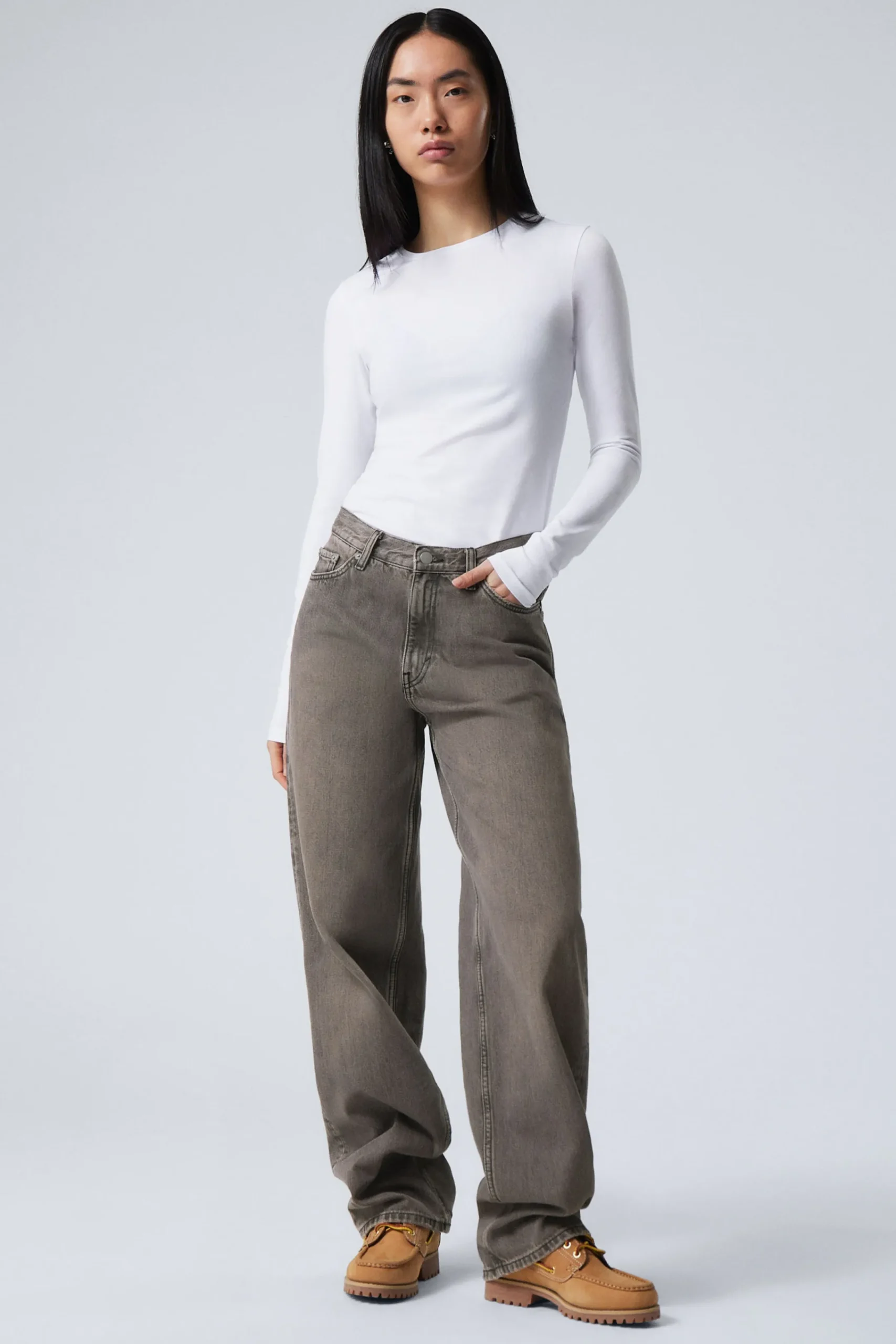 Weekday Jeans<RAIL MID WAIST LOOSE WIDE LEG JEANS