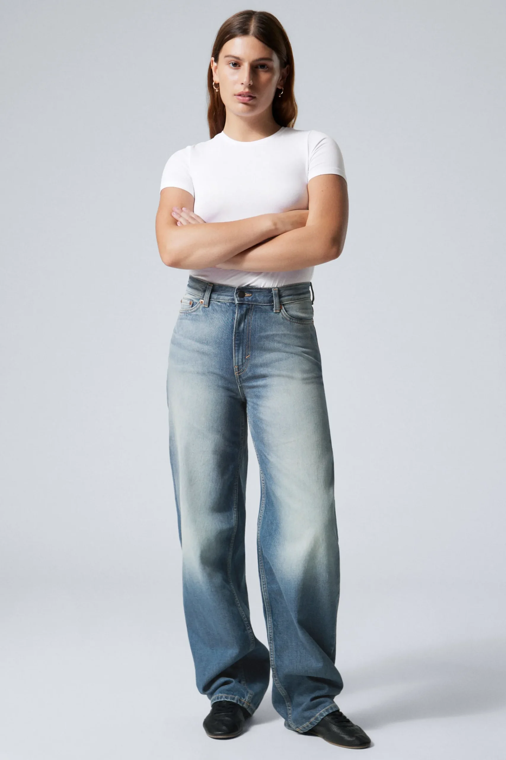 Weekday Jeans<RAIL MID WAIST LOOSE WIDE LEG JEANS