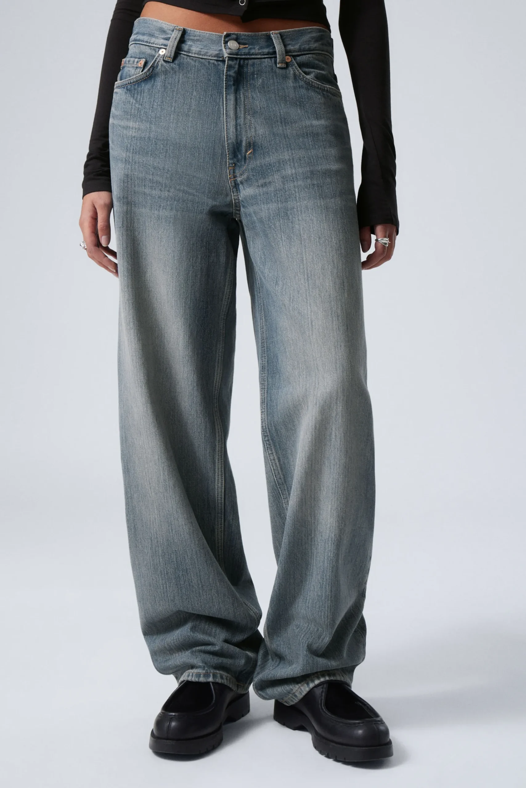 Weekday Jeans<RAIL MID WAIST LOOSE WIDE LEG JEANS