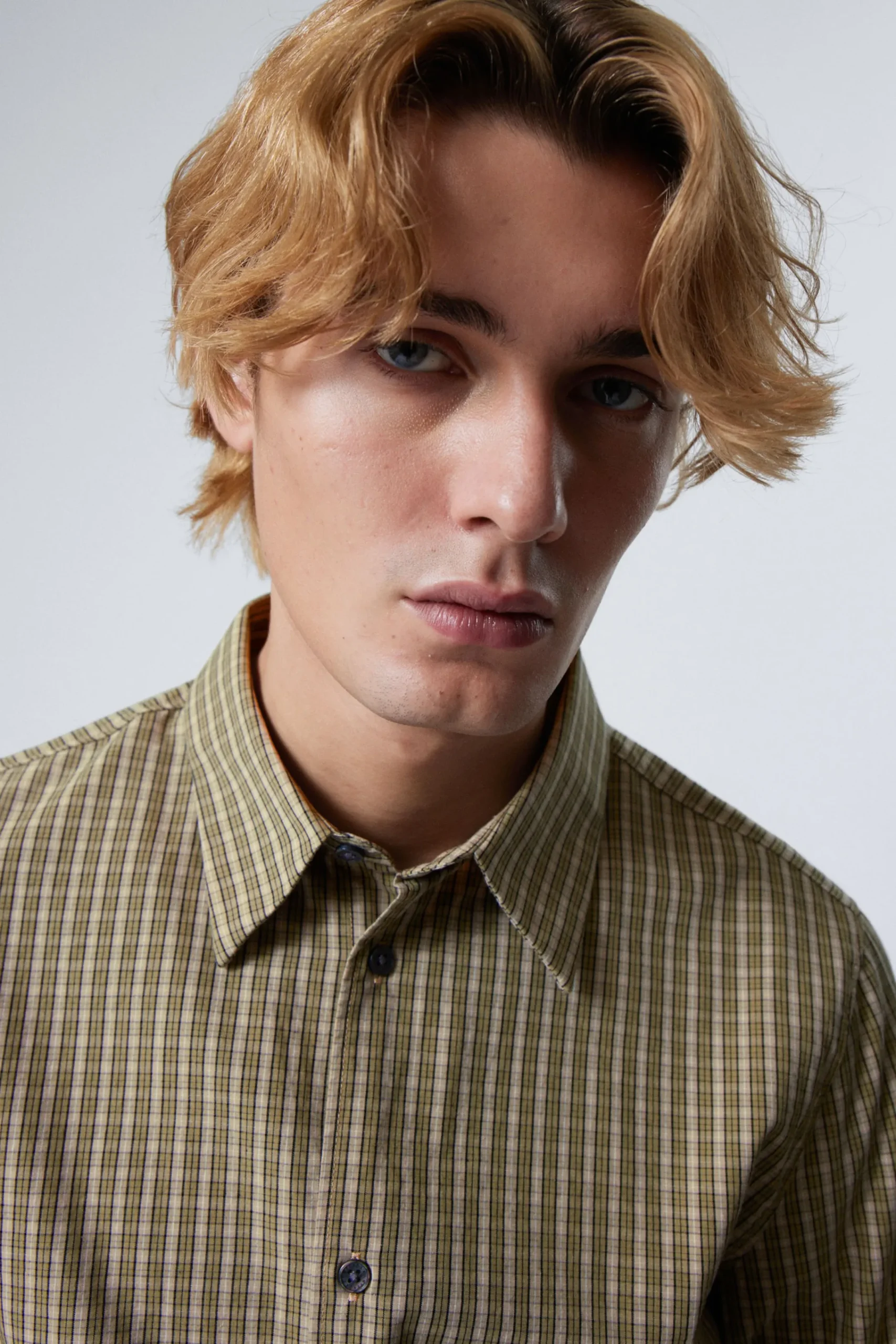 Weekday Skjortor<REGULAR FIT CHECKED COTTON SHIRT
