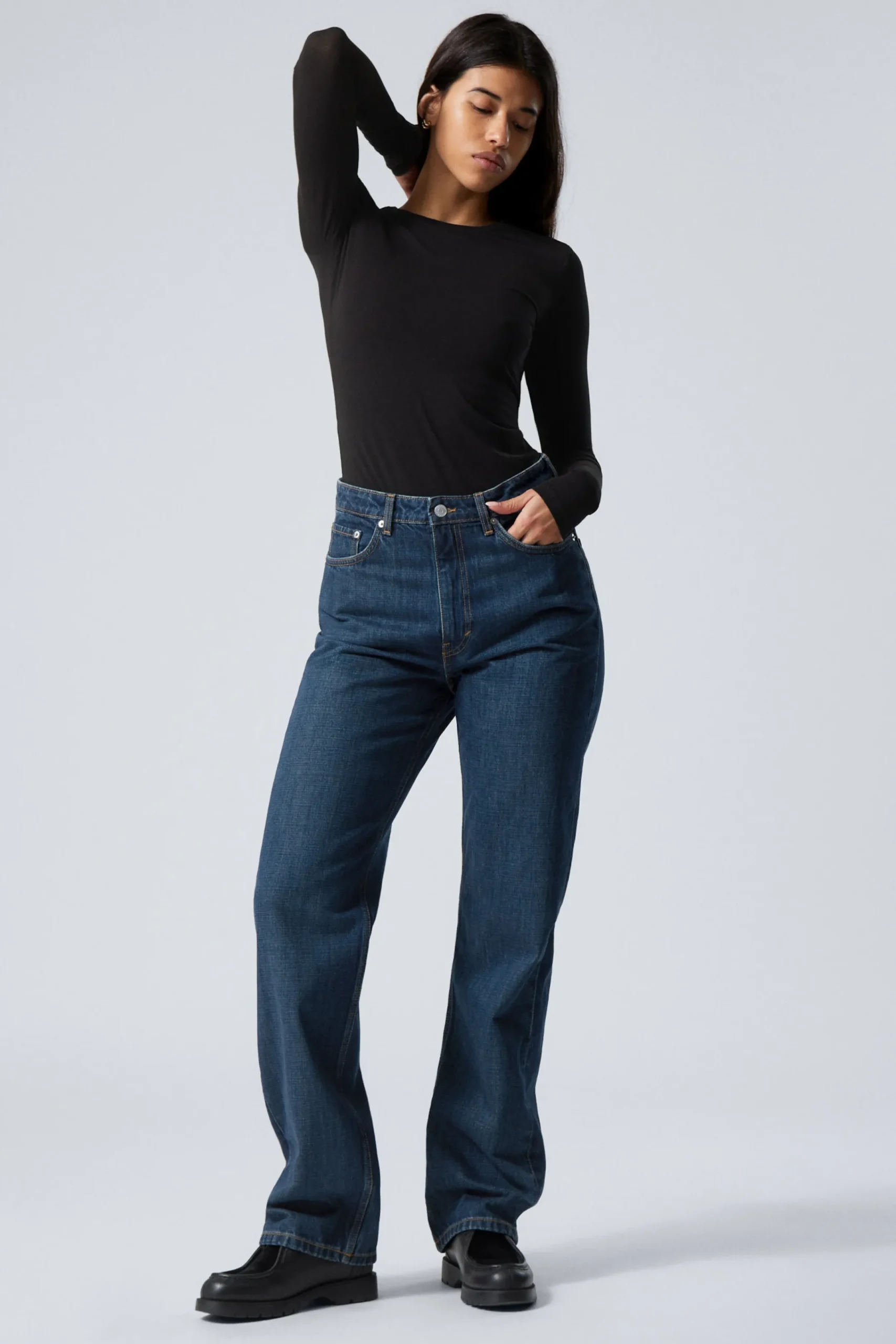 Weekday Jeans<ROWE SUPER HIGH WAISTED REGULAR STRAIGHT LEG JEANS