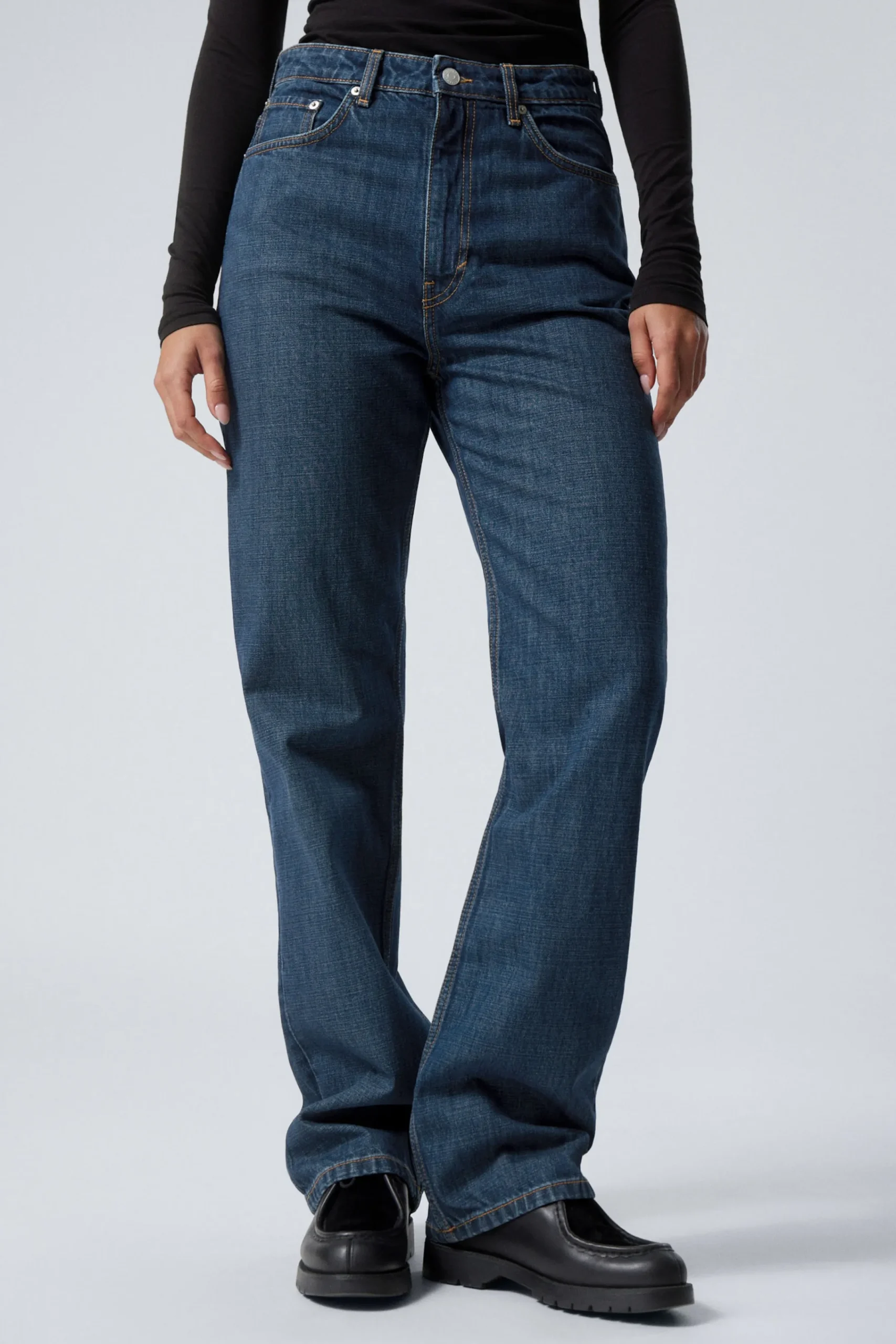 Weekday Jeans<ROWE SUPER HIGH WAISTED REGULAR STRAIGHT LEG JEANS