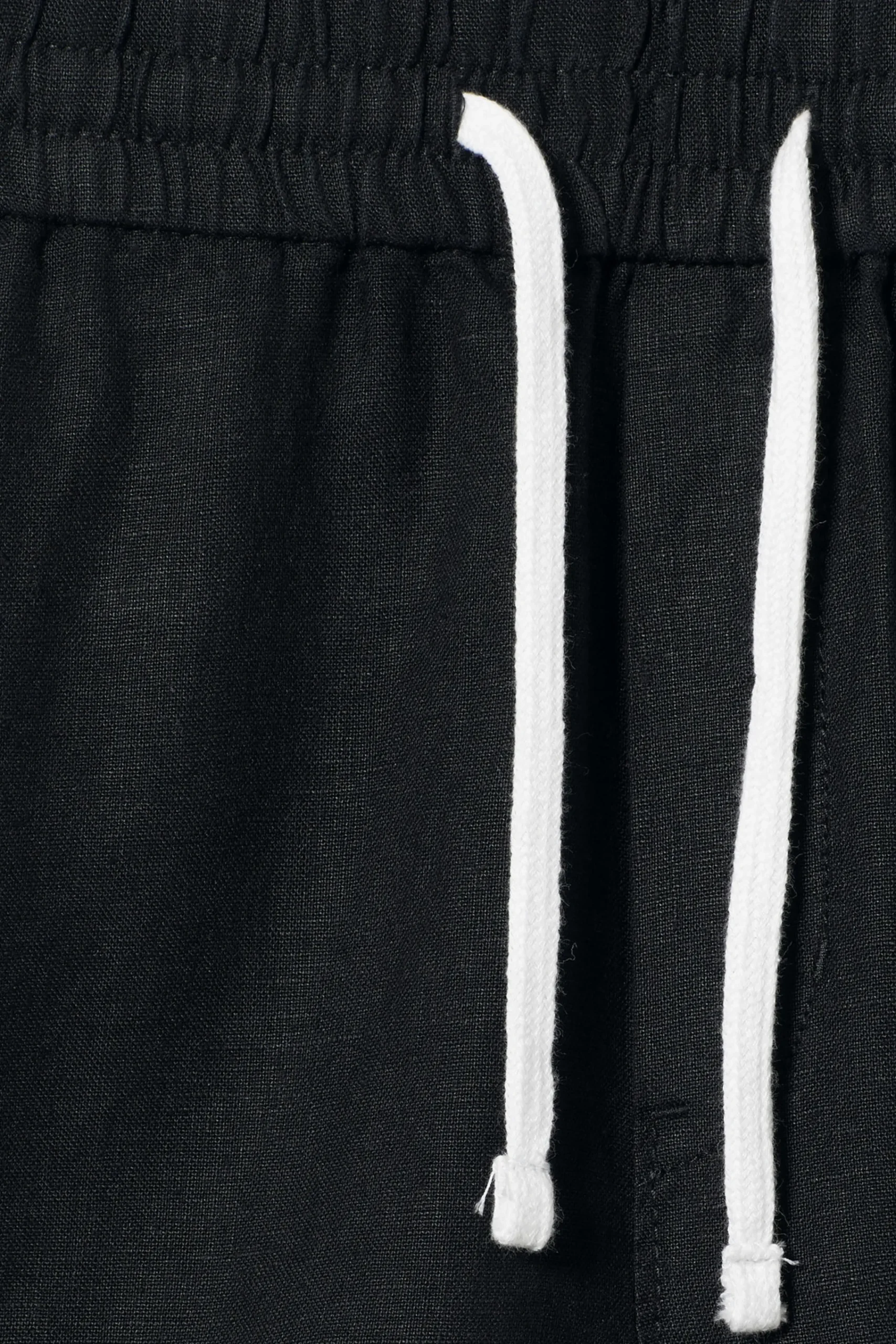 Weekday Shorts<SHORTS OLSEN I LINNE