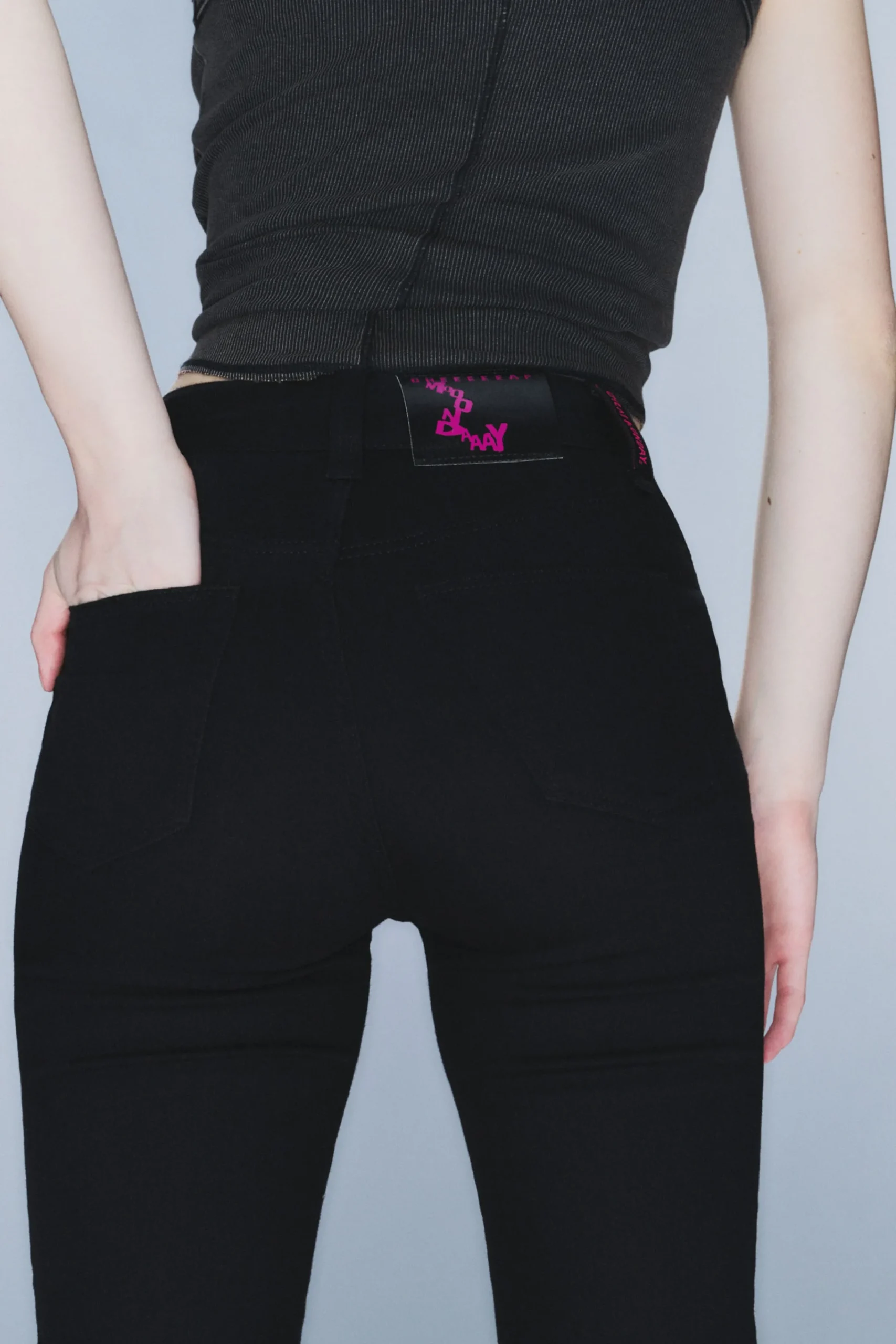 sleezie_high_waist_skinny_jeans_4-1.webp Weekday Jeans<SLEEZIE HIGH WAIST SKINNY JEANS