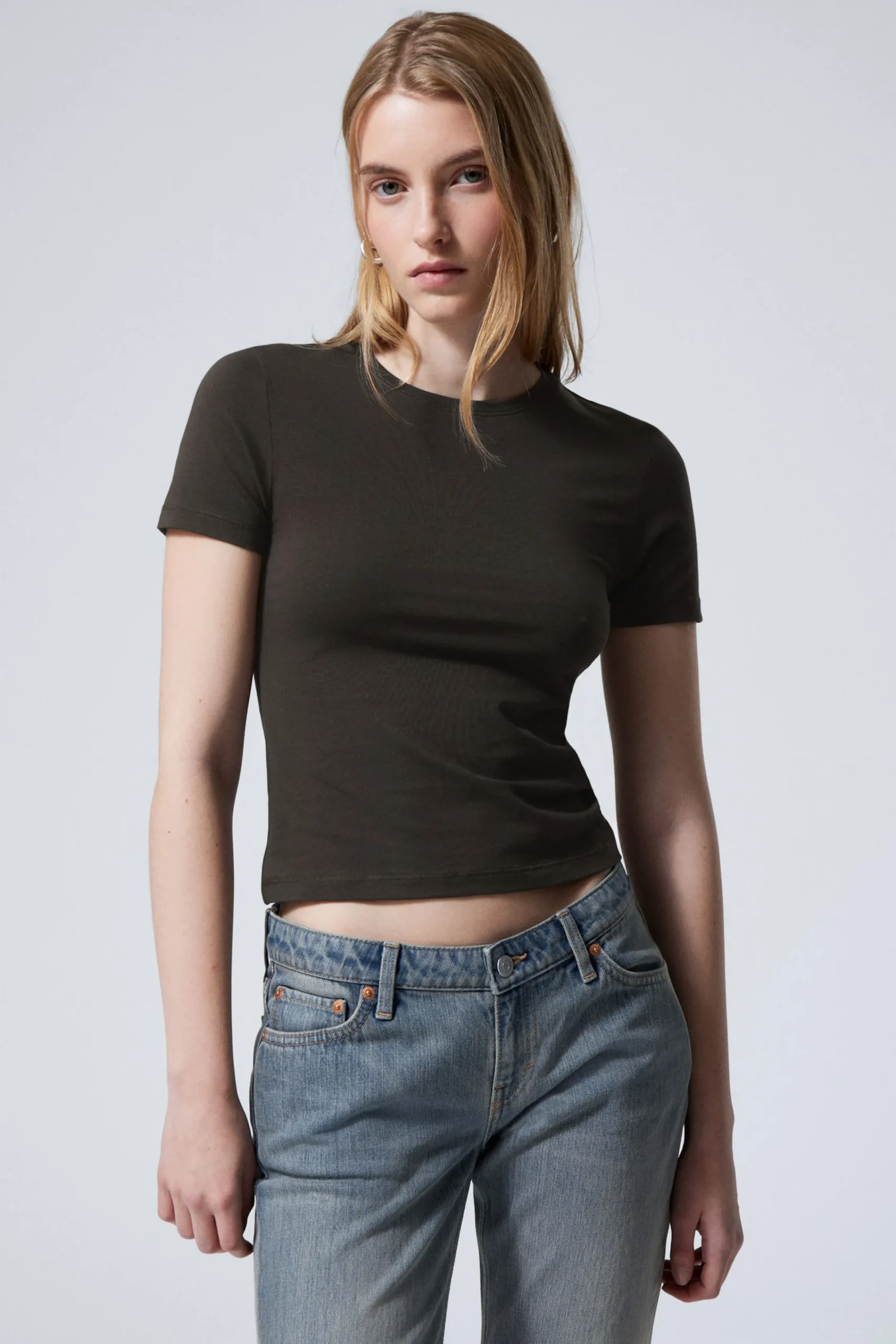 Weekday Basplagg | T-Shirtar<SLIM FIT T-SHIRT