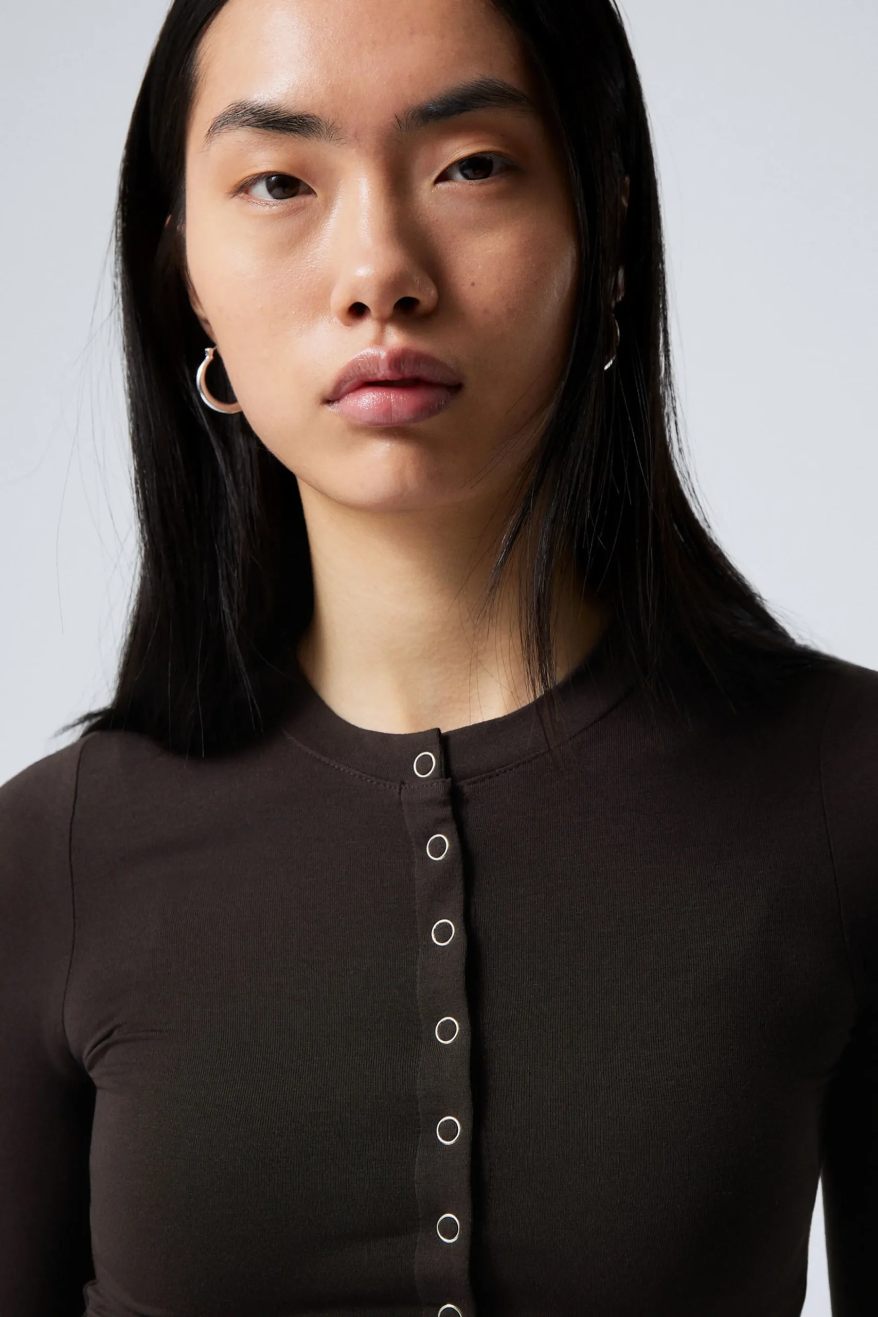 Weekday Toppar<SLIM LONGSLEEVED BUTTONED CARDIGAN