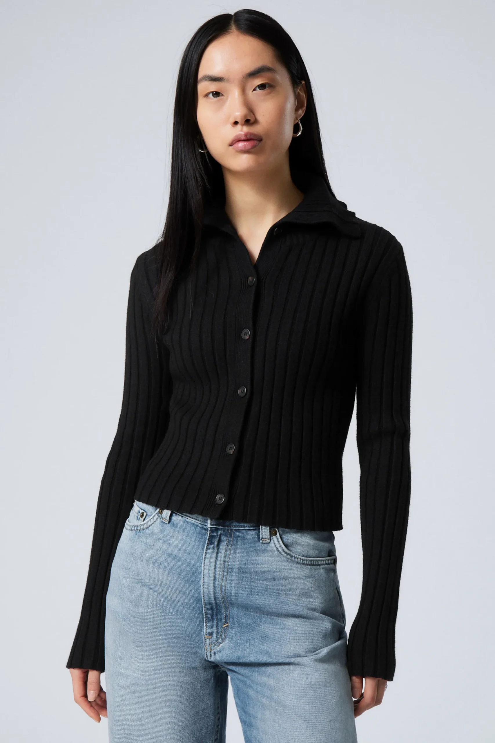 Weekday Stickat<SMAL STICKAD TURTLENECK-CARDIGAN