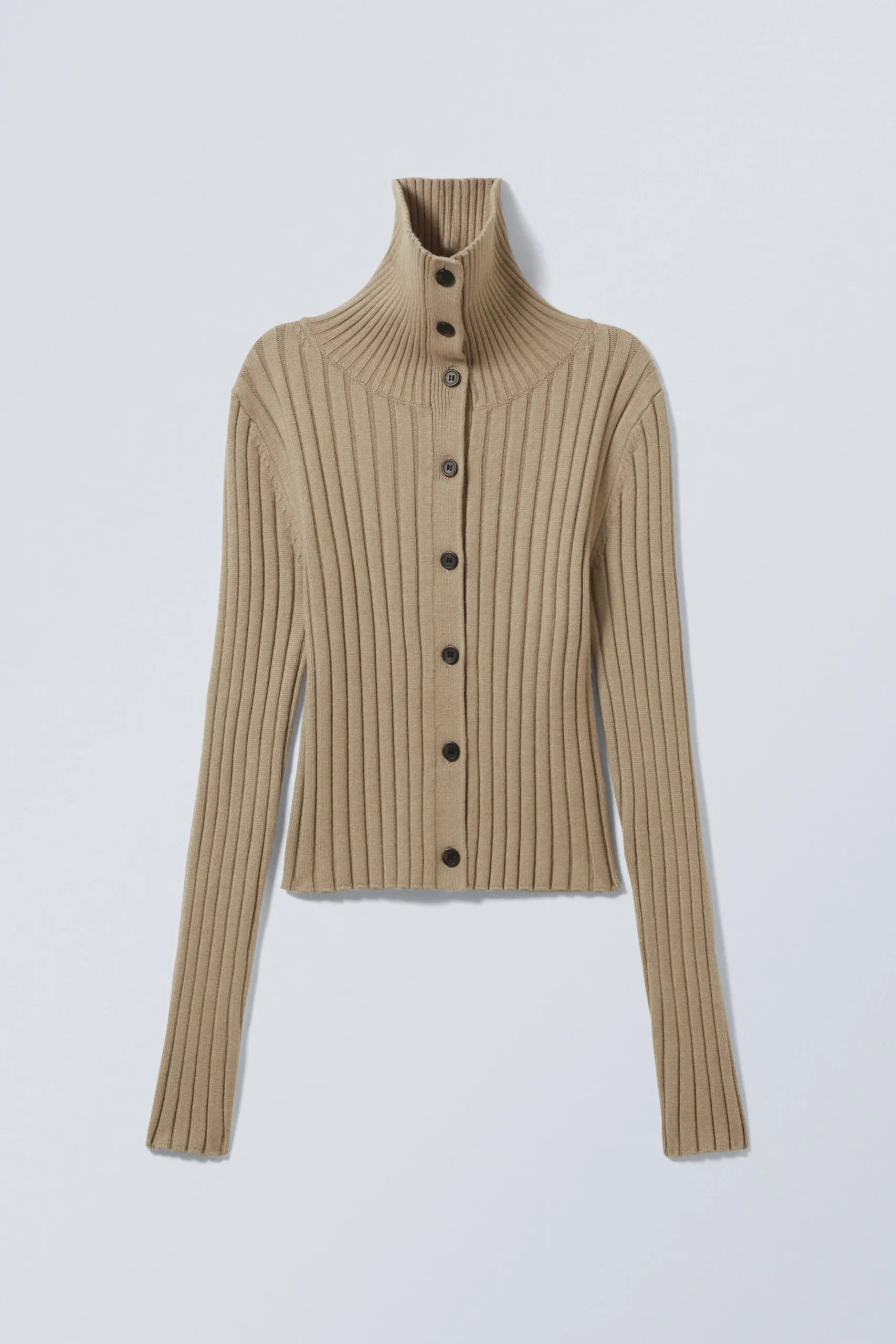 smal_stickad_turtleneckcardigan_2-2.webp Weekday Stickat<SMAL STICKAD TURTLENECK-CARDIGAN