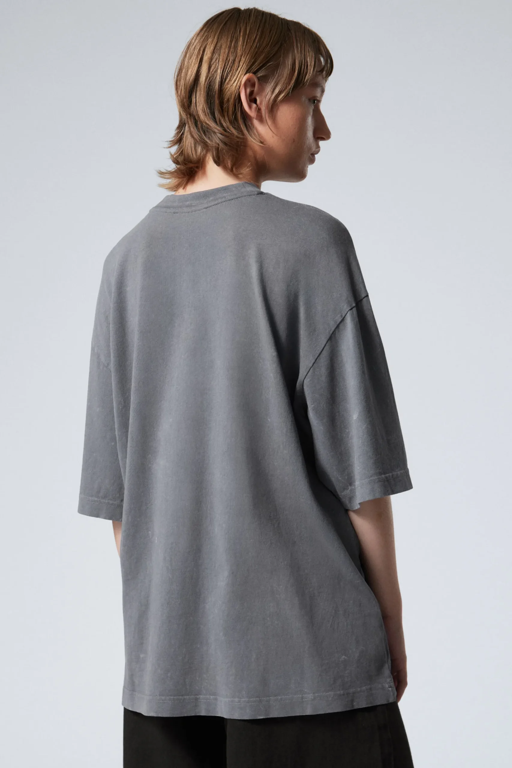 soft_oversized_tshirt_2-1.webp Weekday Basplagg | T-Shirtar<SOFT OVERSIZED T-SHIRT