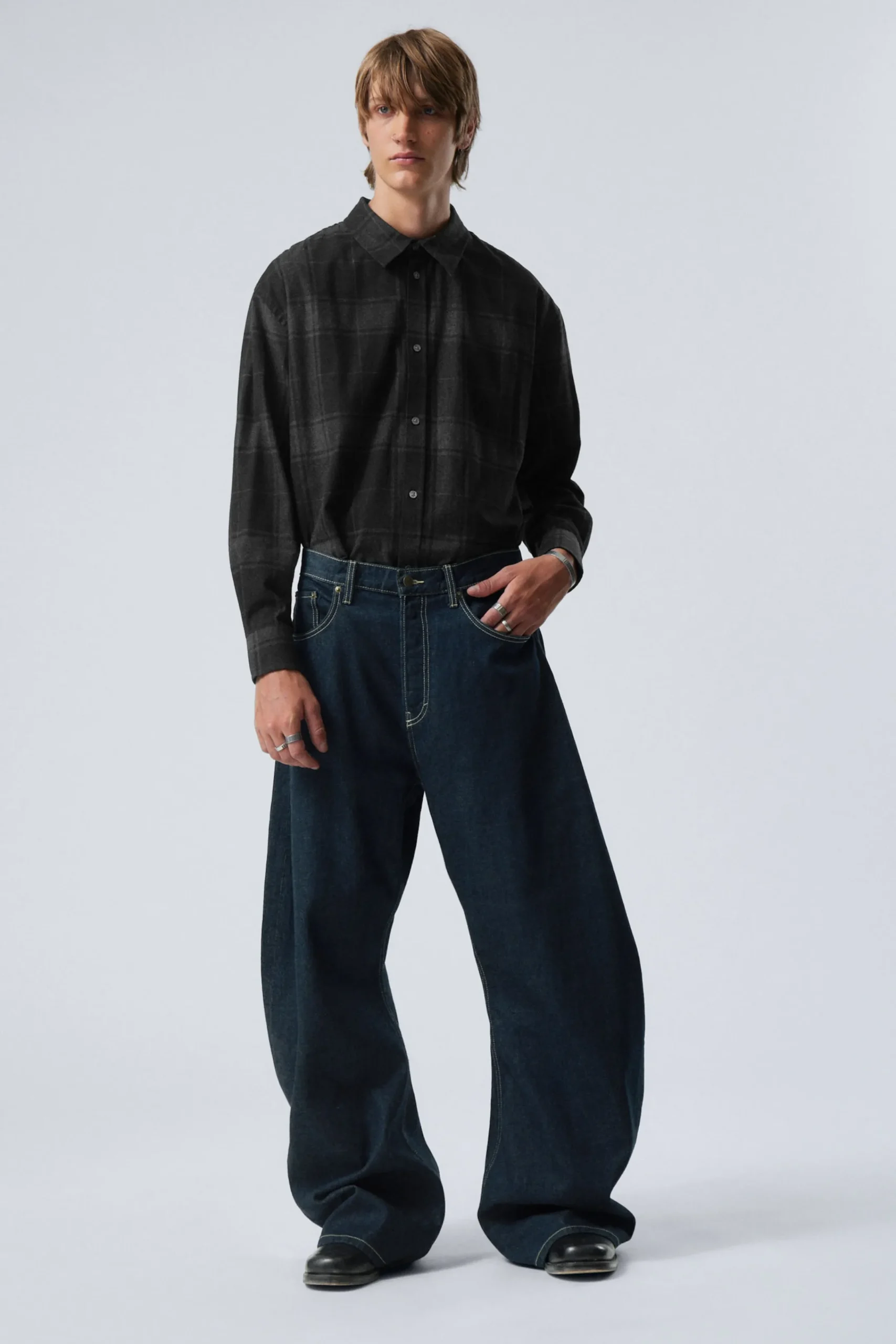 Weekday Jeans<SOLERA LEDIGA BARREL JEANS