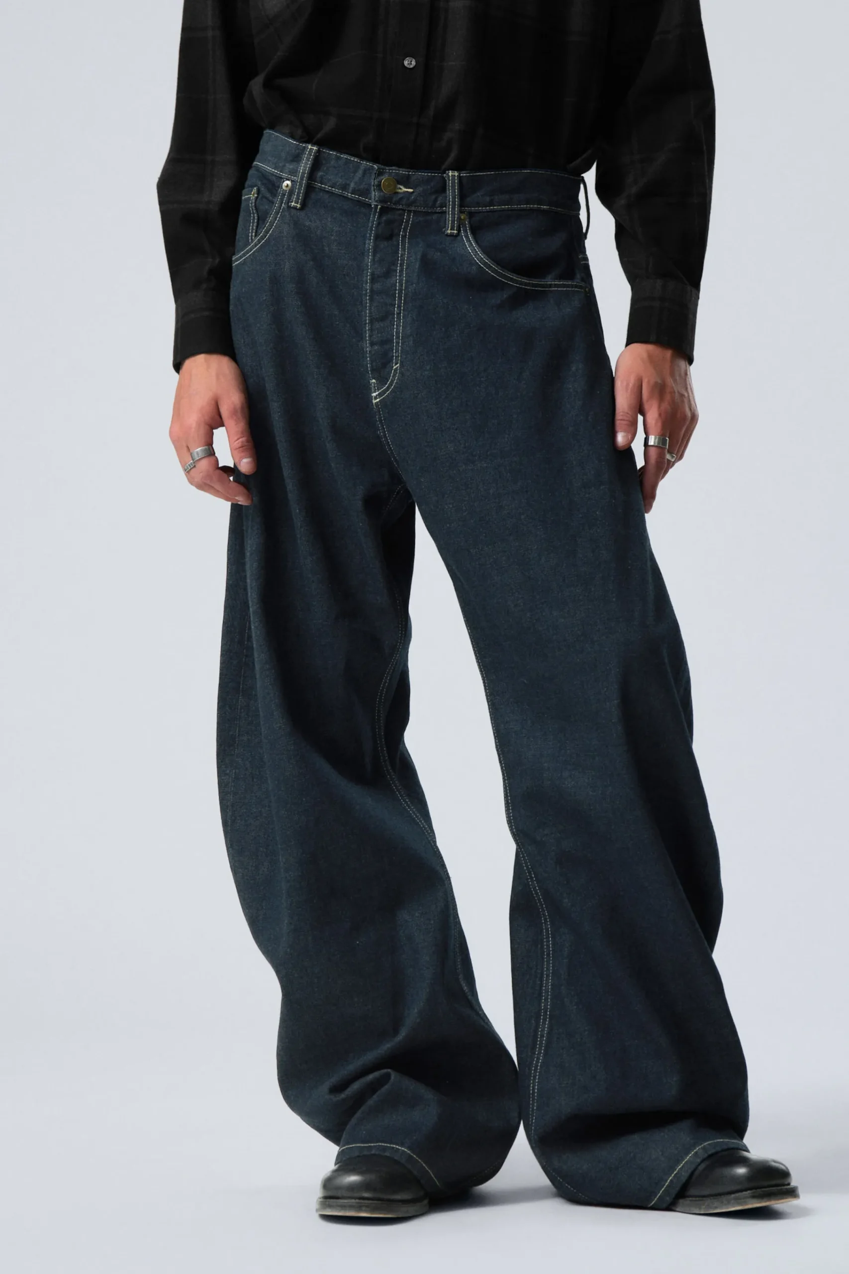 Weekday Jeans<SOLERA LEDIGA BARREL JEANS