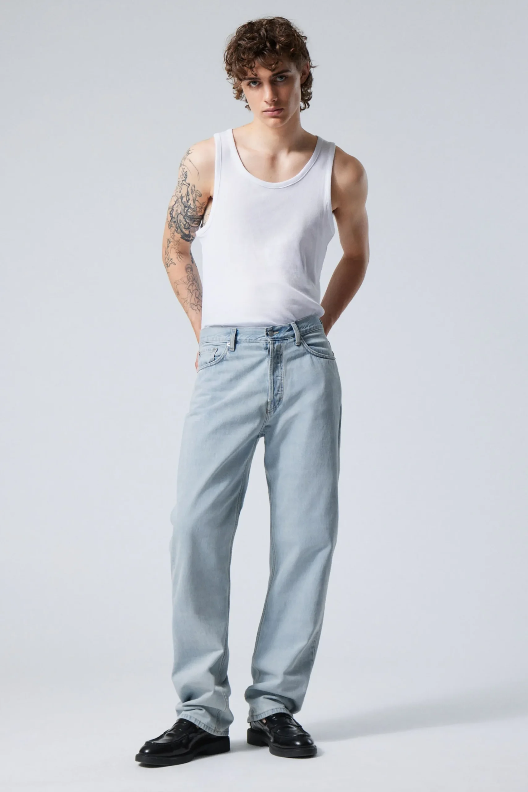 Weekday Jeans<SPACE RELAXED STRAIGHT LEG JEANS