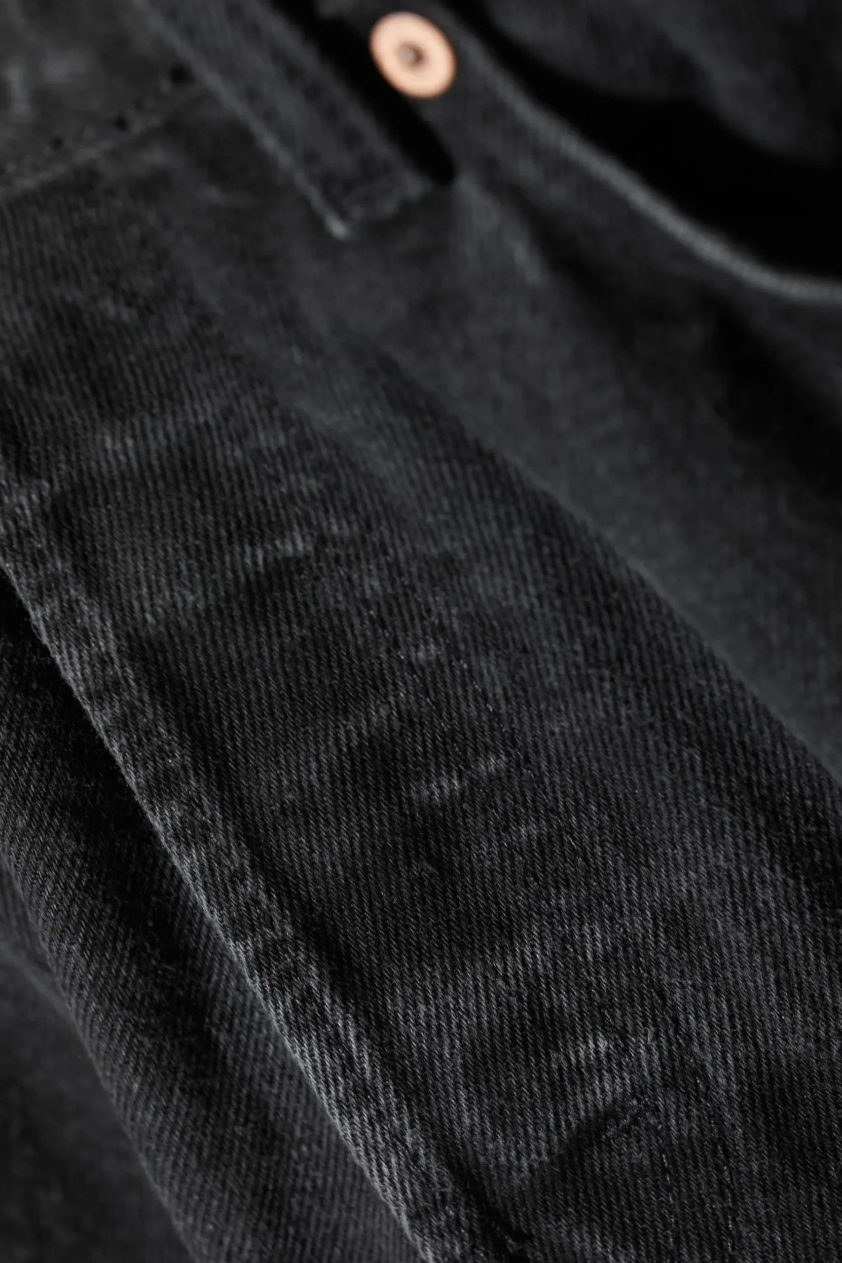 space_relaxed_straight_leg_jeans_5-1.webp Weekday Jeans<SPACE RELAXED STRAIGHT LEG JEANS