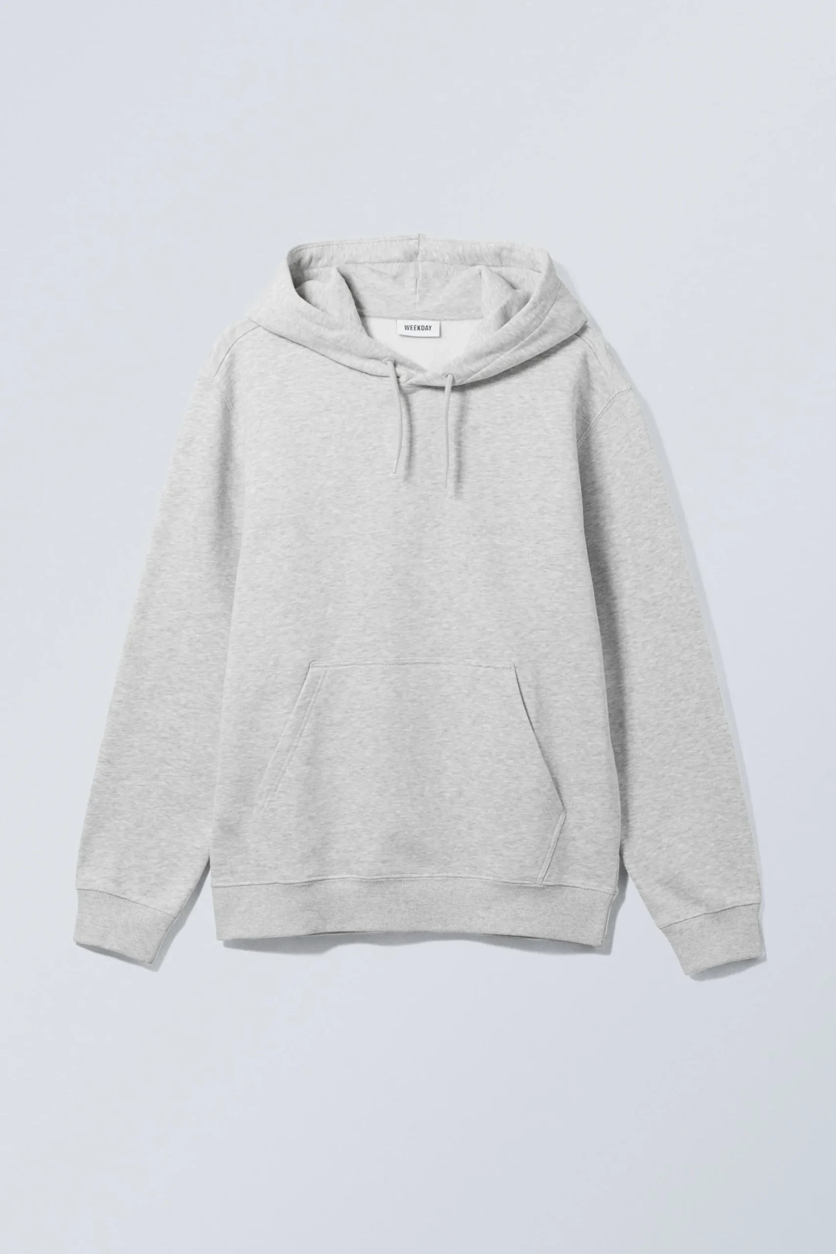 standard_mellantjock_hoodie_2.webp Weekday Basplagg<STANDARD MELLANTJOCK HOODIE