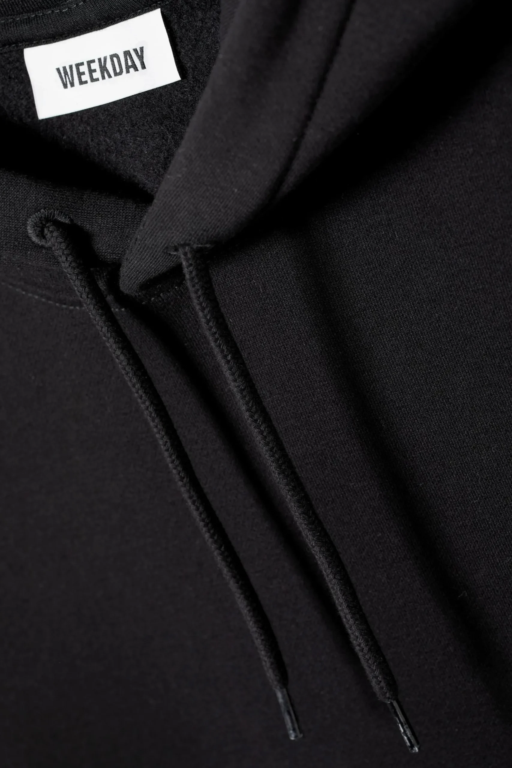 standard_mellantjock_hoodie_4-1.webp Weekday Basplagg<STANDARD MELLANTJOCK HOODIE