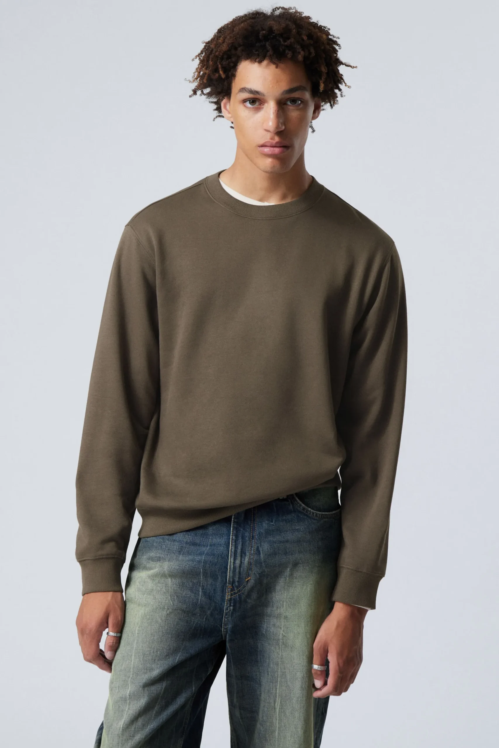 Weekday Sweatshirts | Basplagg<STANDARD MIDWEIGHT SWEATSHIRT