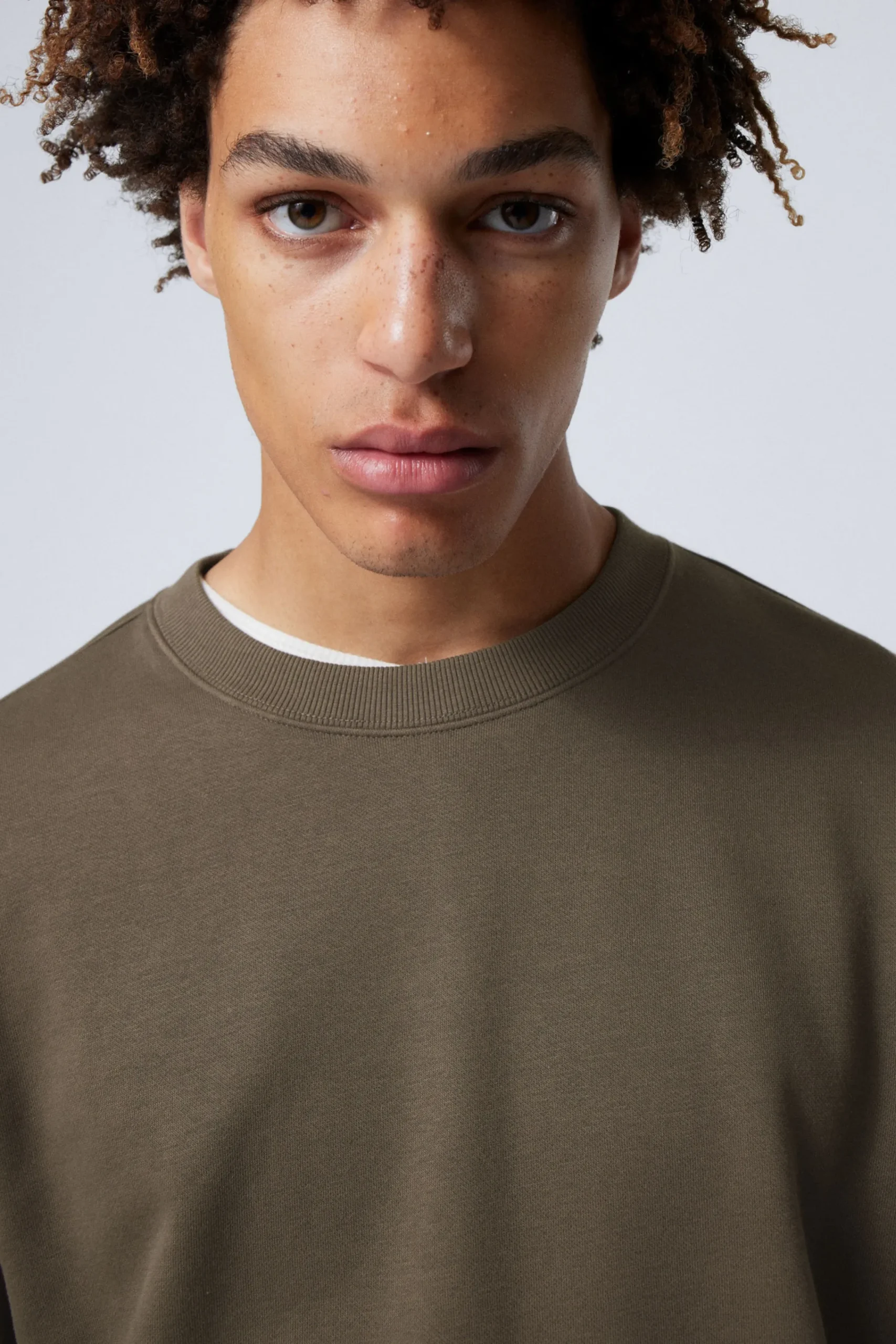 Weekday Sweatshirts | Basplagg<STANDARD MIDWEIGHT SWEATSHIRT