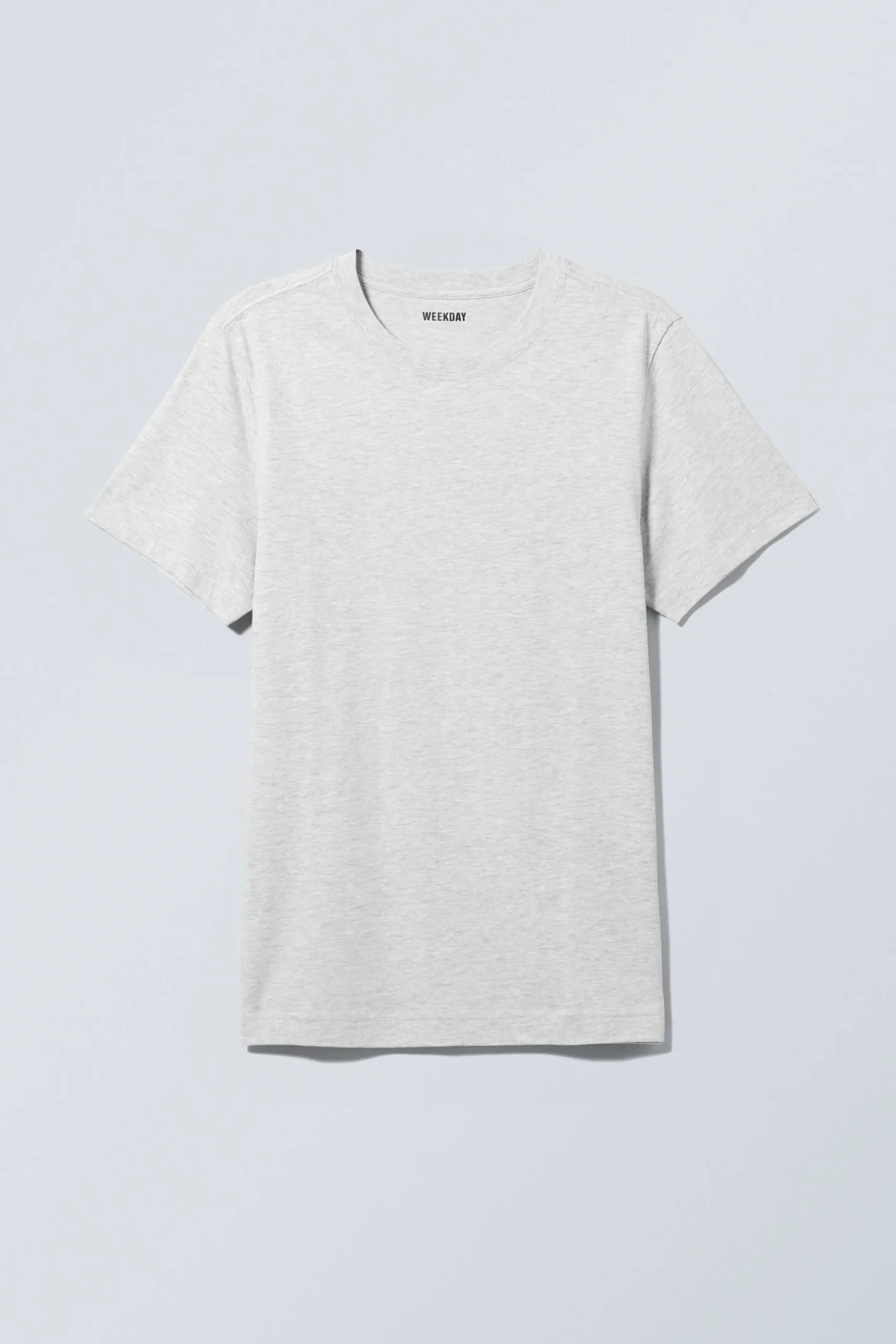 standard_midweight_tshirt_2-3.webp Weekday Basplagg | T-Shirtar & Toppar<STANDARD MIDWEIGHT T-SHIRT