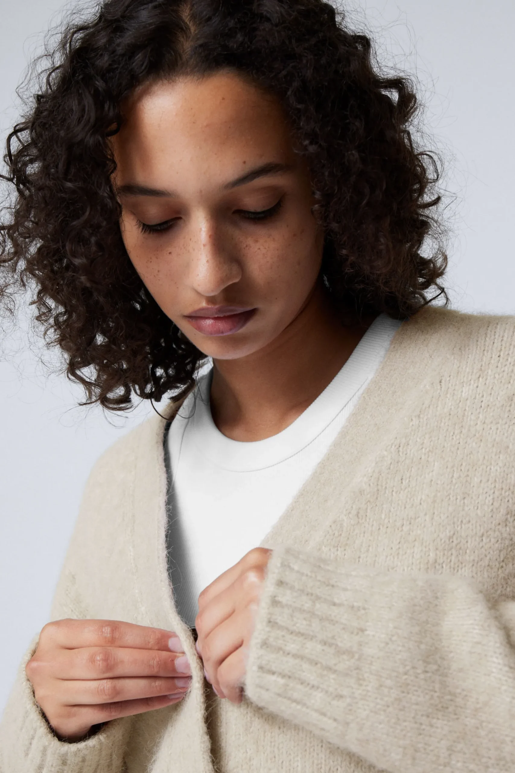 Weekday Stickat<STICKAD ENKELKNÄPPT CARDIGAN